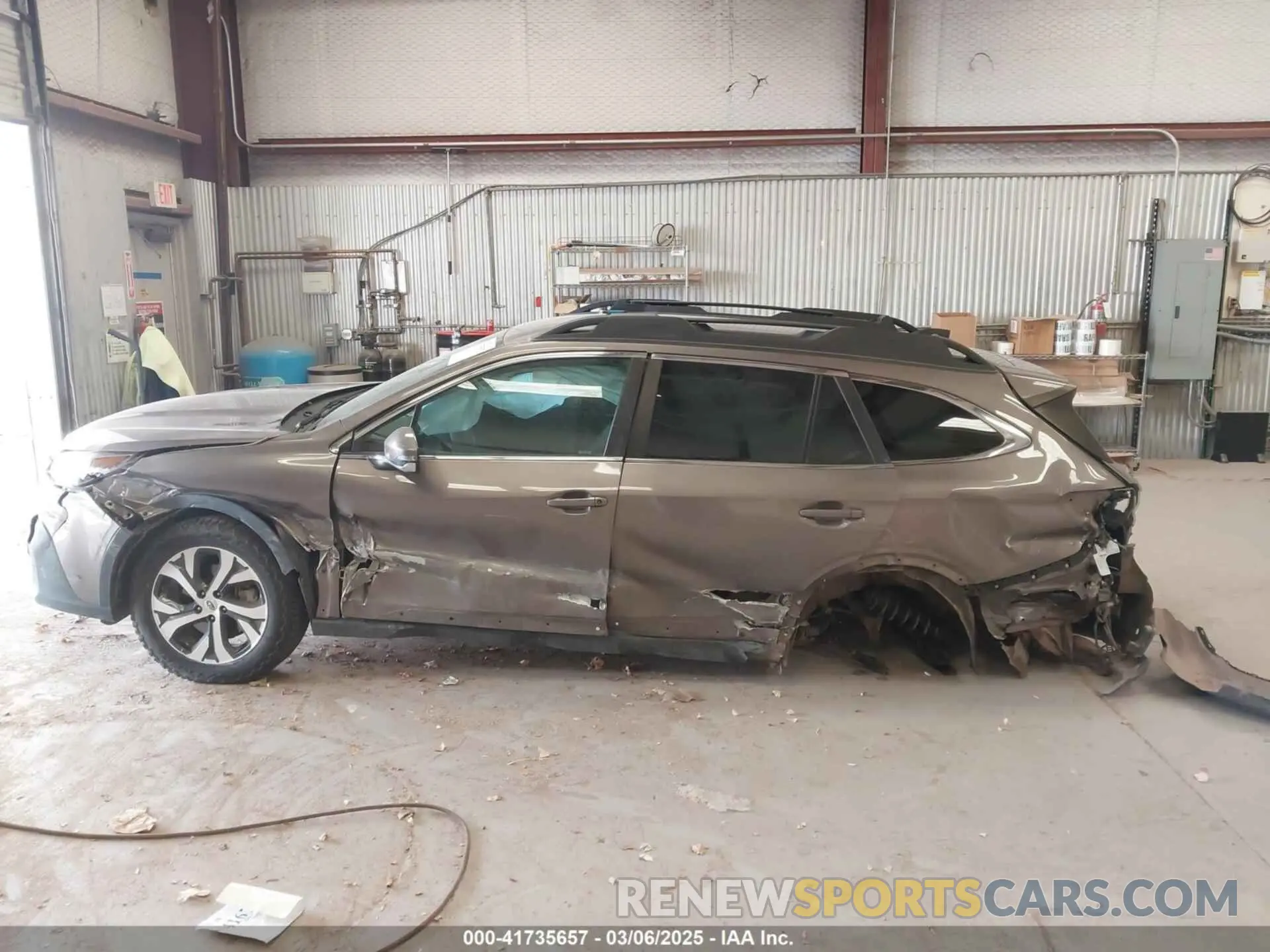 14 fotografías del automóvil dañado 4S4BTAMC4N3209740 SUBARU OUTBACK 2022