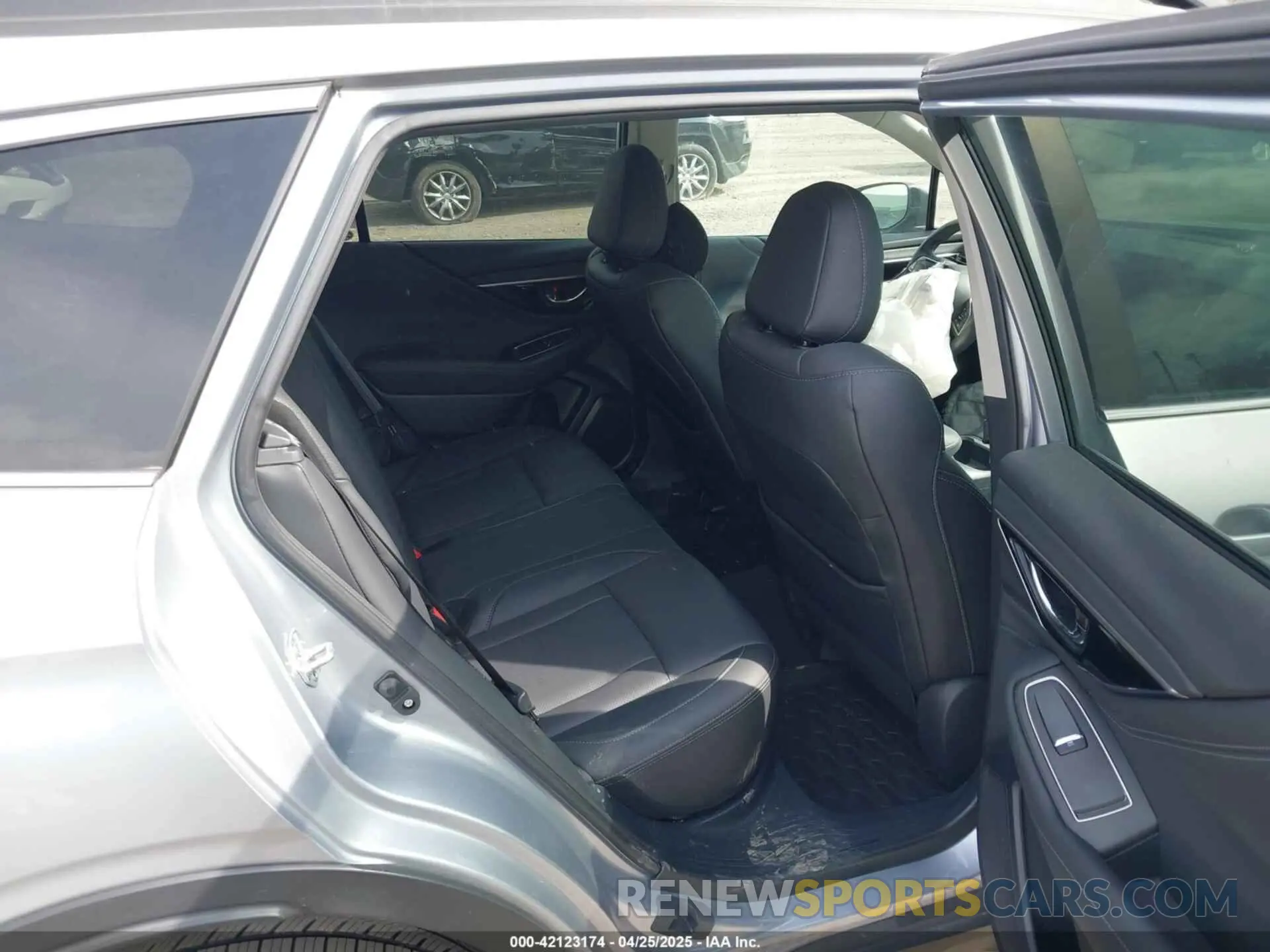 8 fotografías del automóvil dañado 4S4BTANC5N3168727 SUBARU OUTBACK 2022