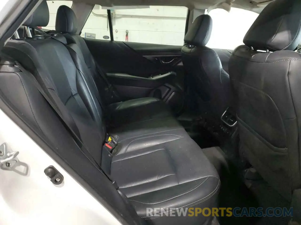 11 fotografías del automóvil dañado 4S4BTANCXN3235113 SUBARU OUTBACK 2022
