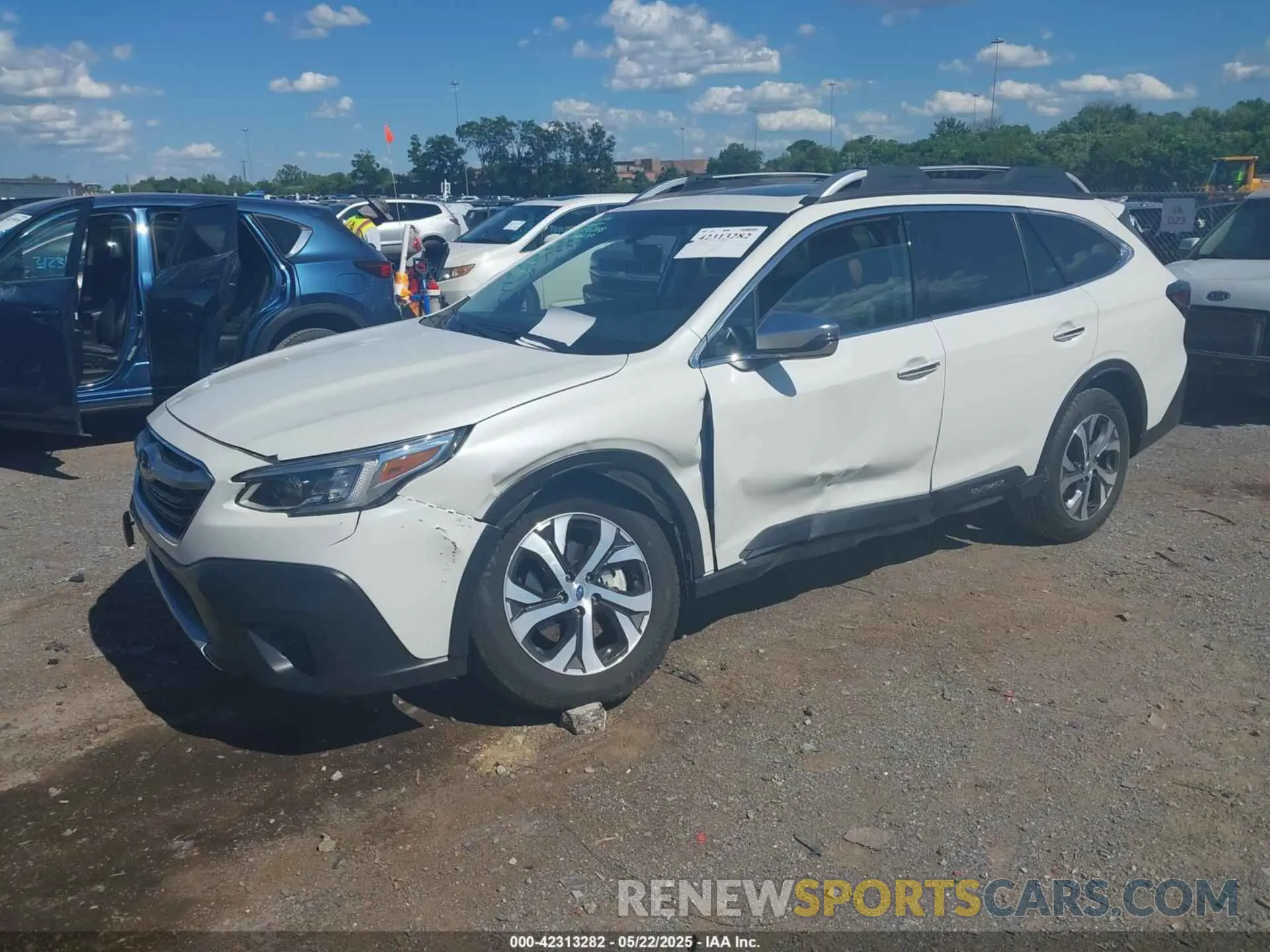 2 fotografías del automóvil dañado 4S4BTAPC8N3228237 SUBARU OUTBACK 2022