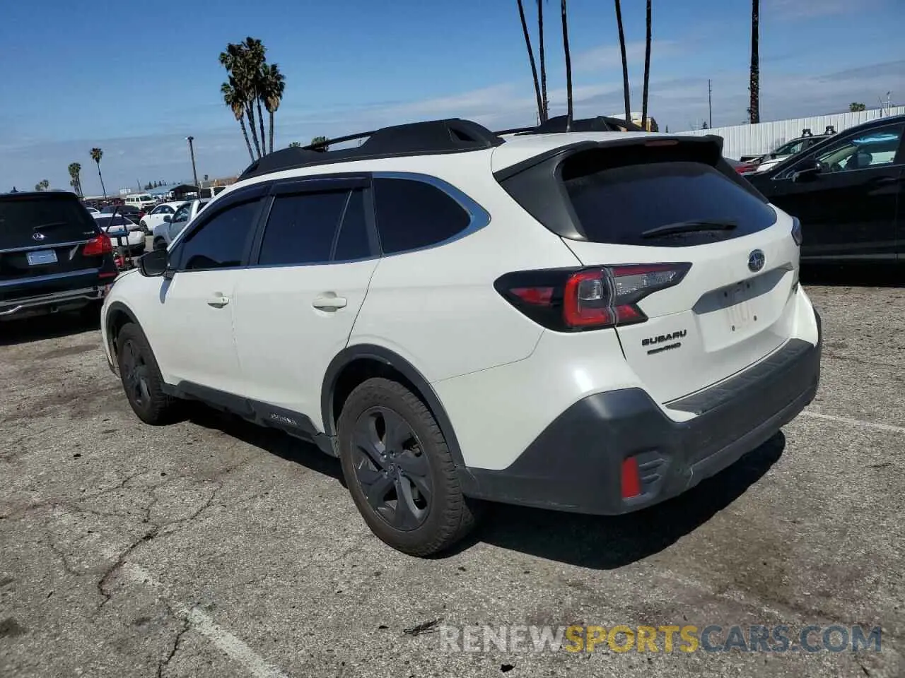 2 fotografías del automóvil dañado 4S4BTGLD3N3214585 SUBARU OUTBACK 2022