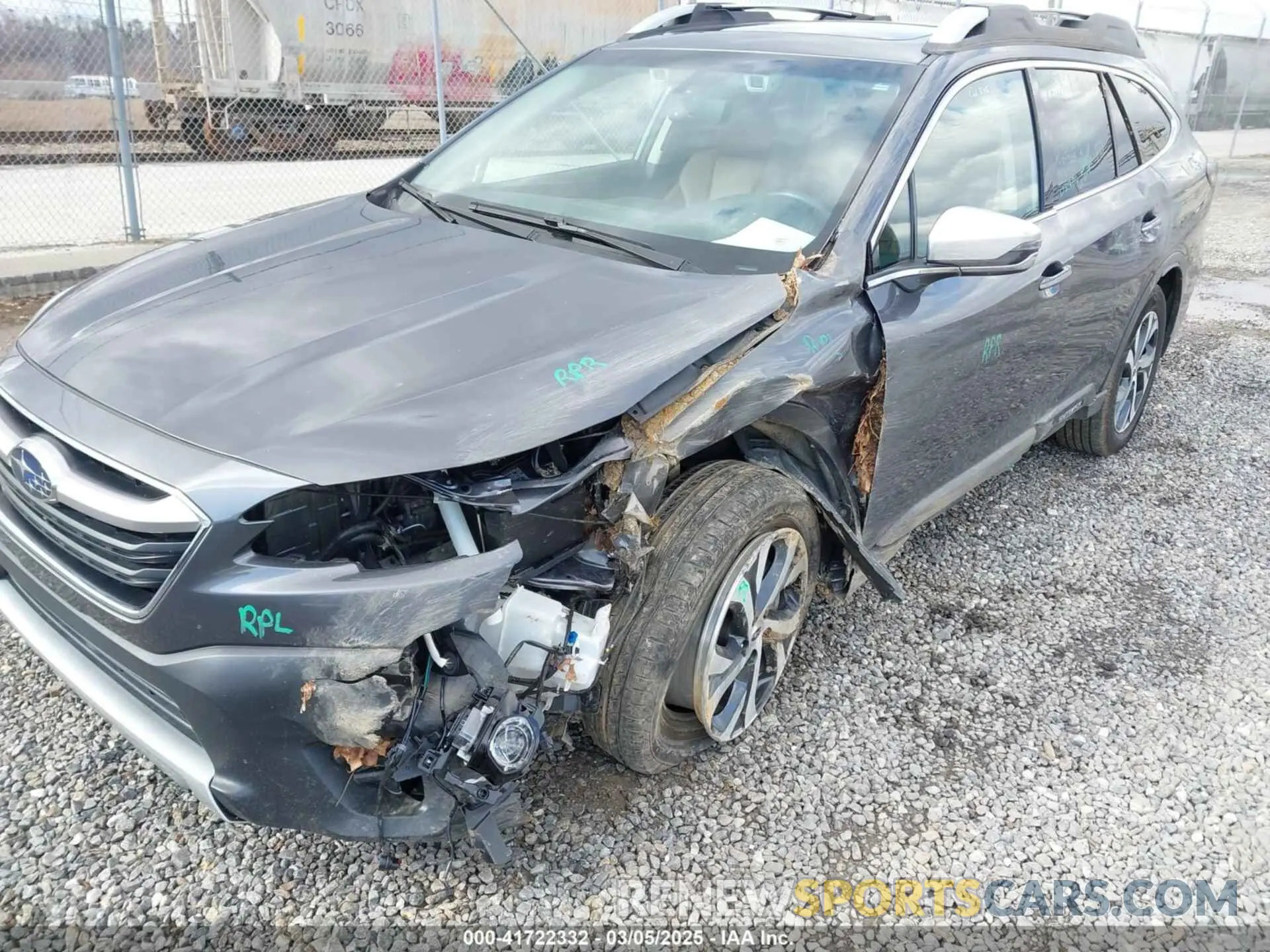 2 fotografías del automóvil dañado 4S4BTGPD6N3203977 SUBARU OUTBACK 2022