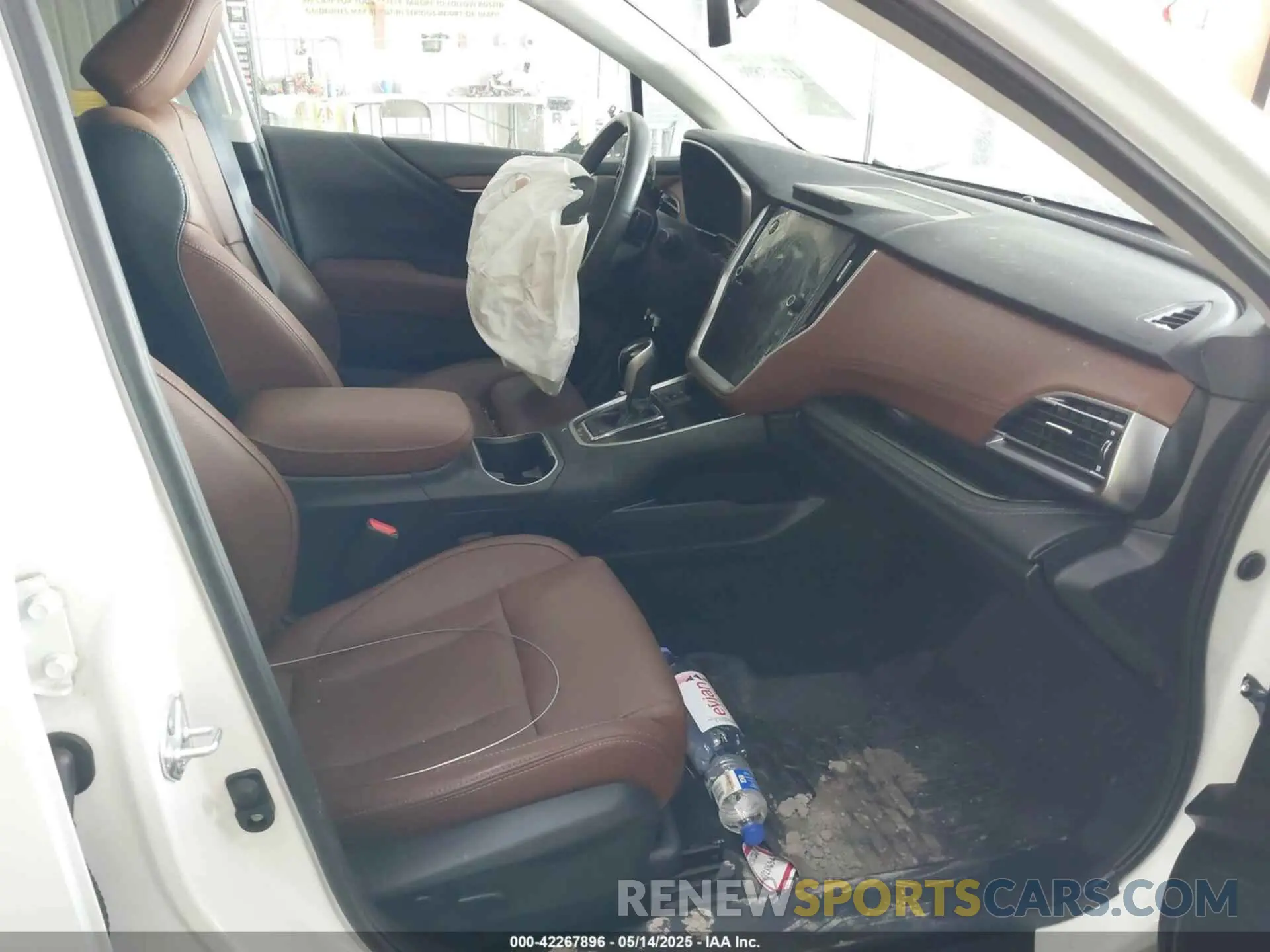 5 fotografías del automóvil dañado 4S4BTGPD9N3281654 SUBARU OUTBACK 2022
