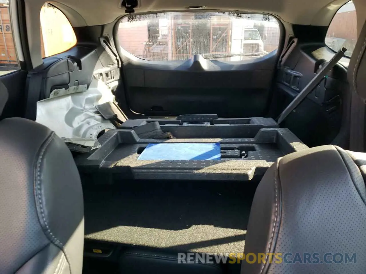 10 fotografías del automóvil dañado 4S4BTHND0N3239401 SUBARU OUTBACK 2022