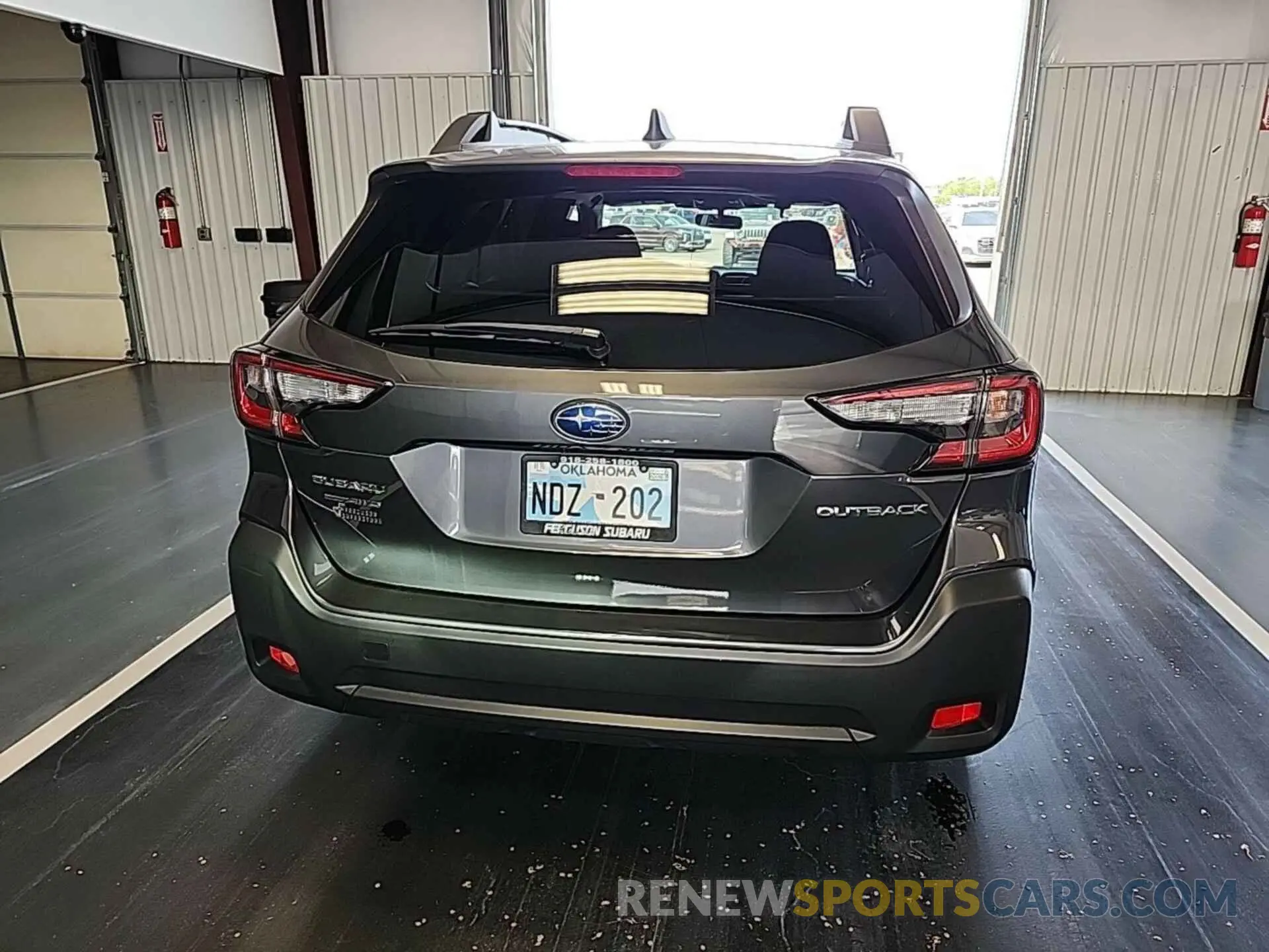 25 fotografías del automóvil dañado 4S4BTACC5P3128573 SUBARU OUTBACK 2023