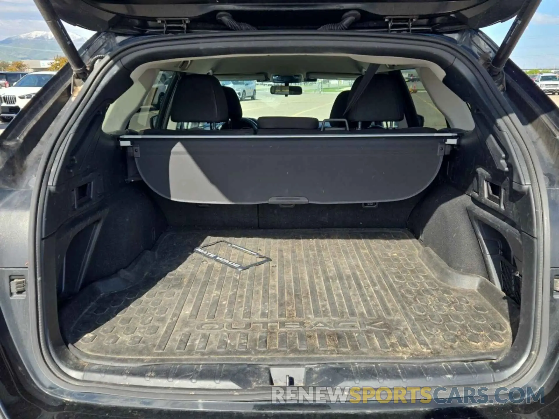19 fotografías del automóvil dañado 4S4BTADC3P3212860 SUBARU OUTBACK 2023