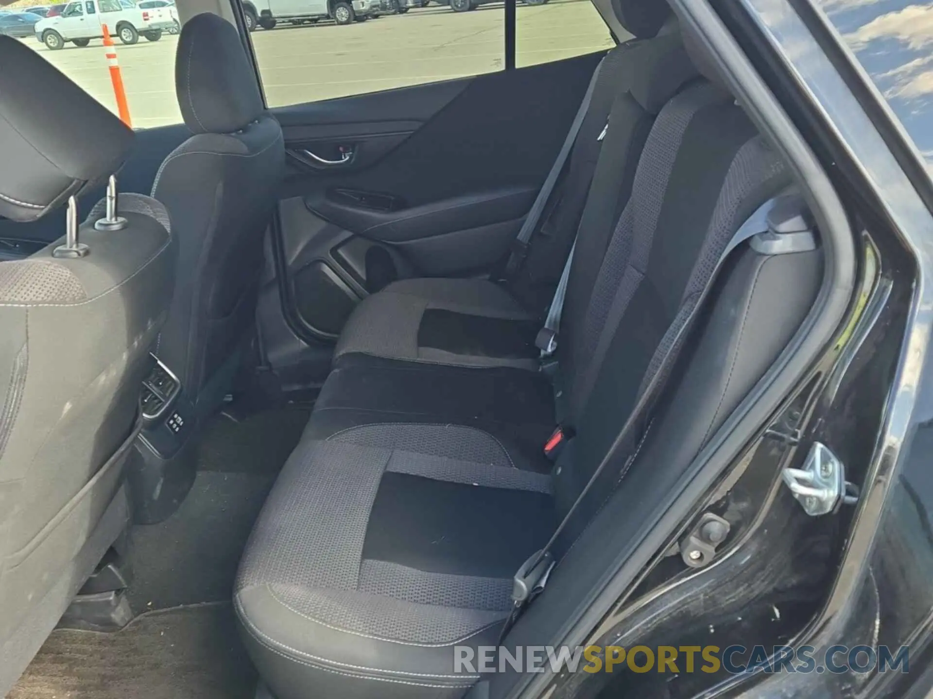 30 fotografías del automóvil dañado 4S4BTADC3P3212860 SUBARU OUTBACK 2023
