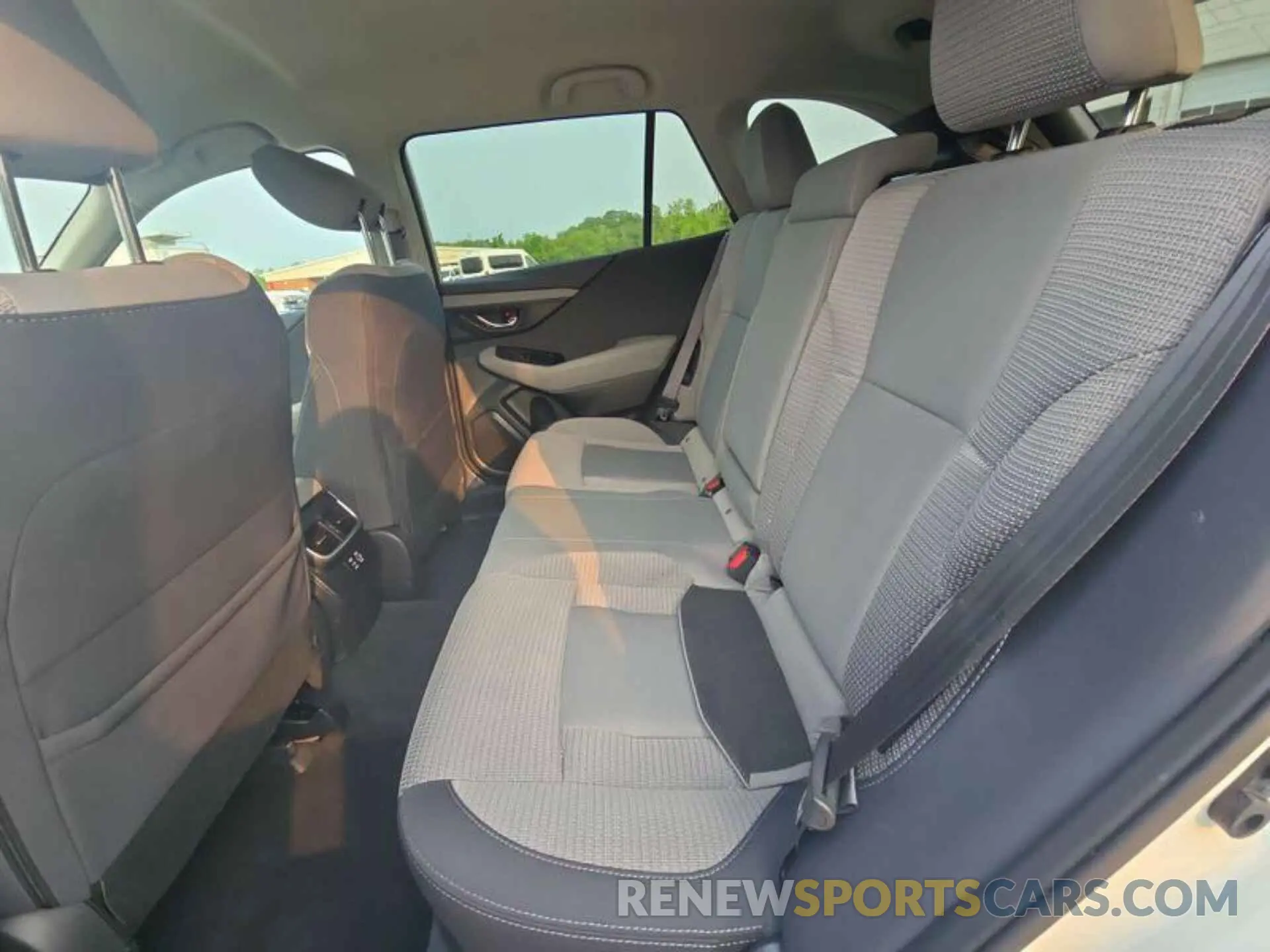 10 fotografías del automóvil dañado 4S4BTADC4P3120544 SUBARU OUTBACK 2023