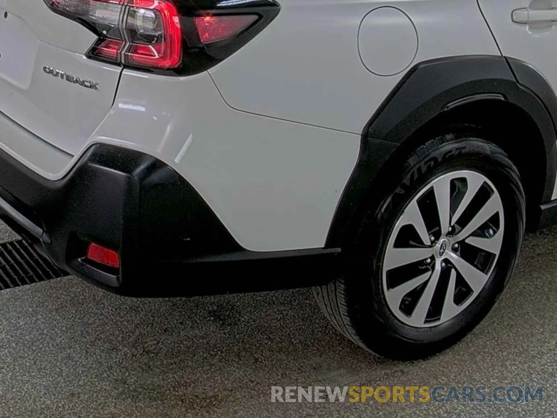 19 fotografías del automóvil dañado 4S4BTADC7P3133823 SUBARU OUTBACK 2023