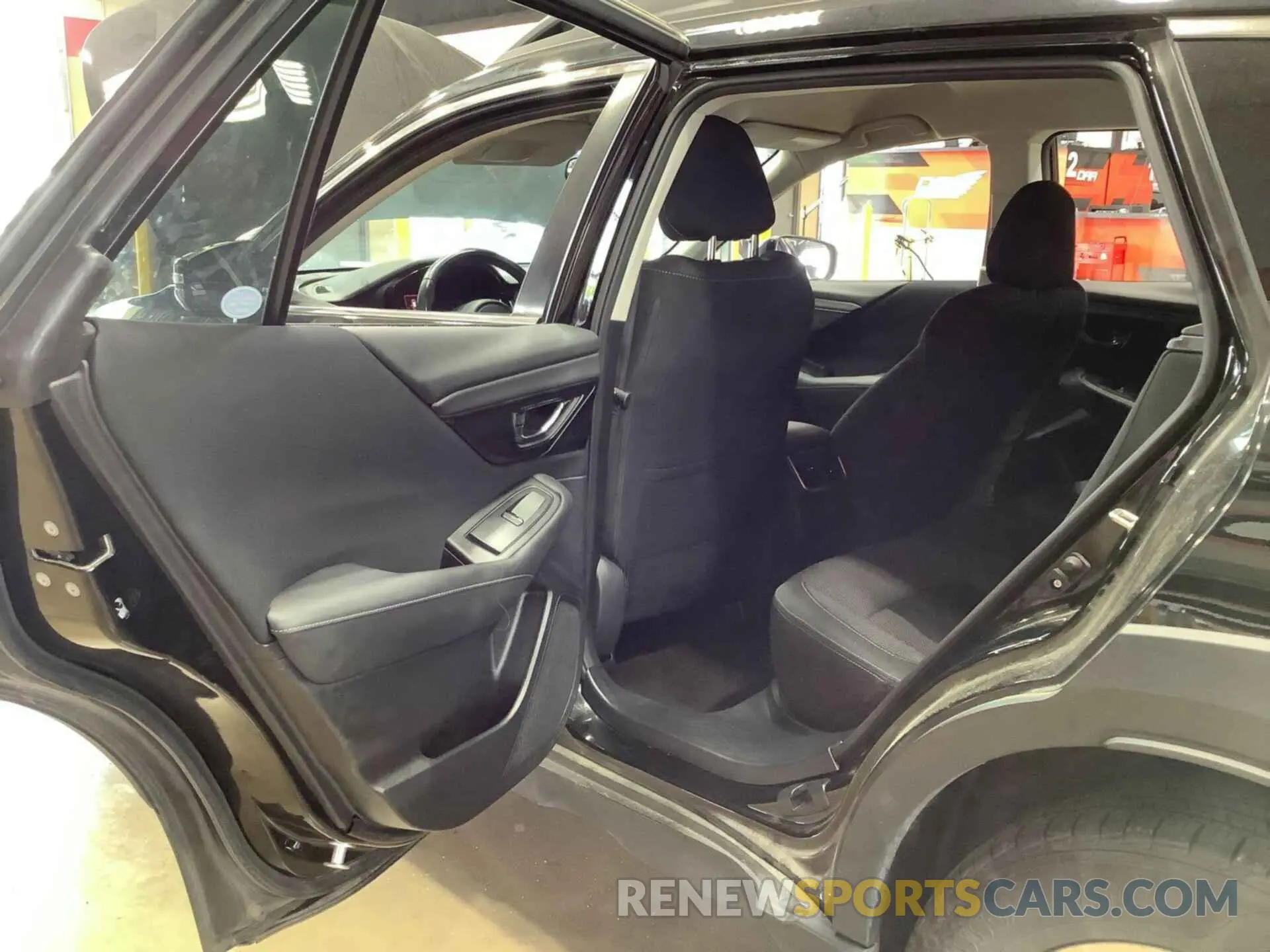 10 fotografías del automóvil dañado 4S4BTADC9P3211745 SUBARU OUTBACK 2023