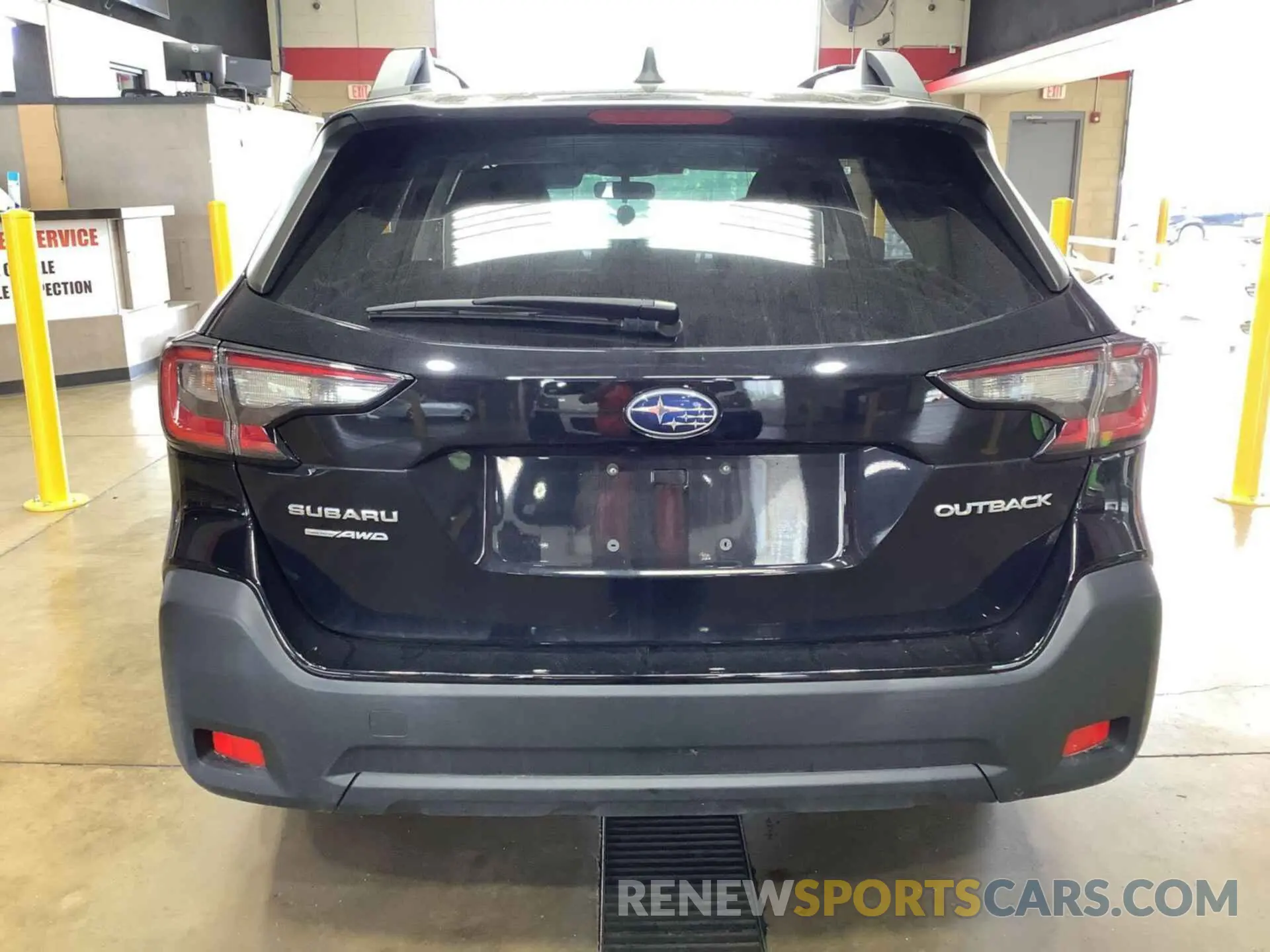 18 fotografías del automóvil dañado 4S4BTADC9P3211745 SUBARU OUTBACK 2023