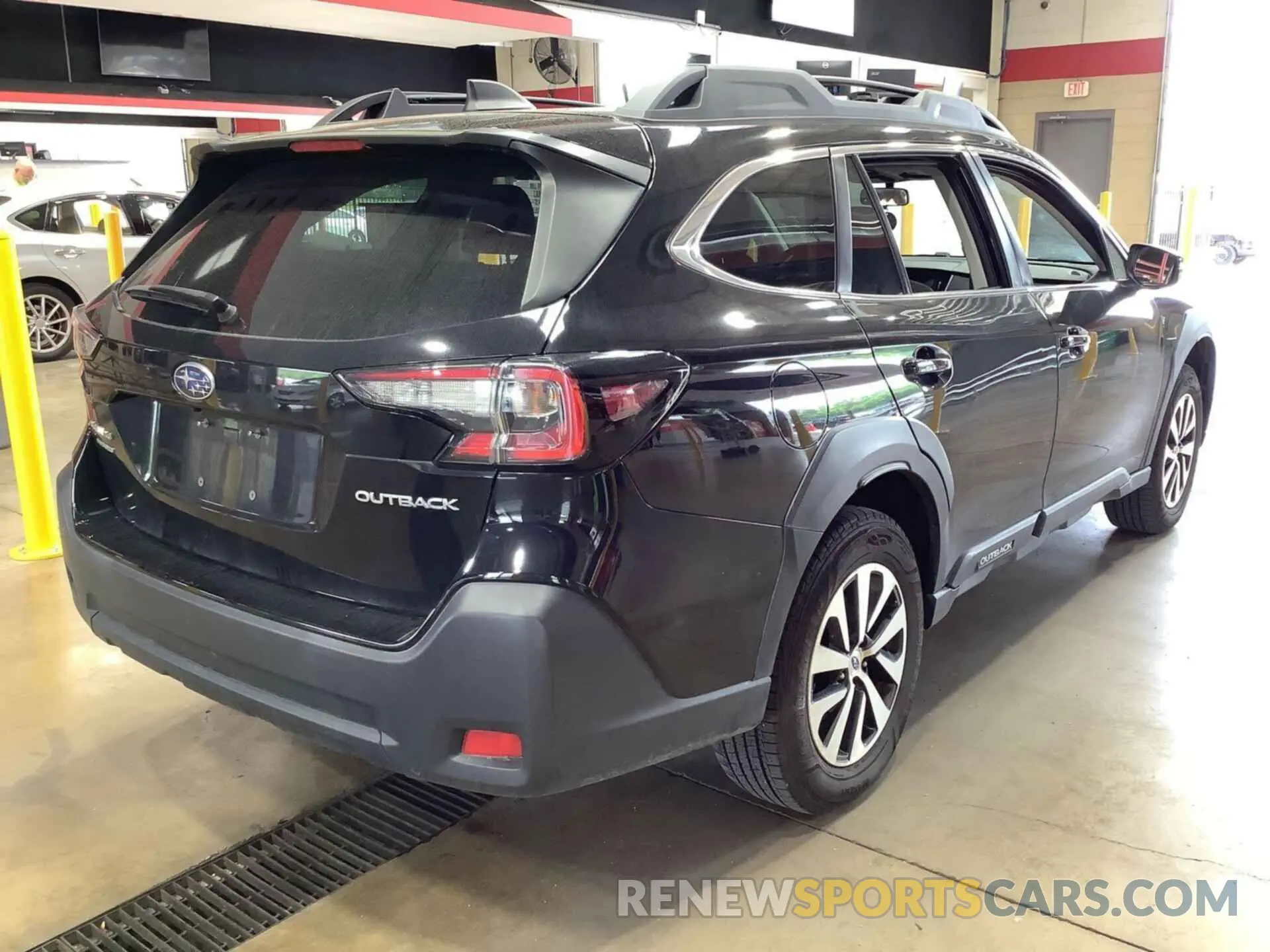 9 fotografías del automóvil dañado 4S4BTADC9P3211745 SUBARU OUTBACK 2023