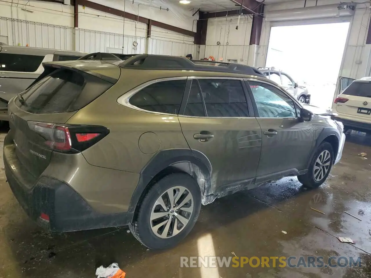 3 fotografías del automóvil dañado 4S4BTAFC7P3194103 SUBARU OUTBACK 2023