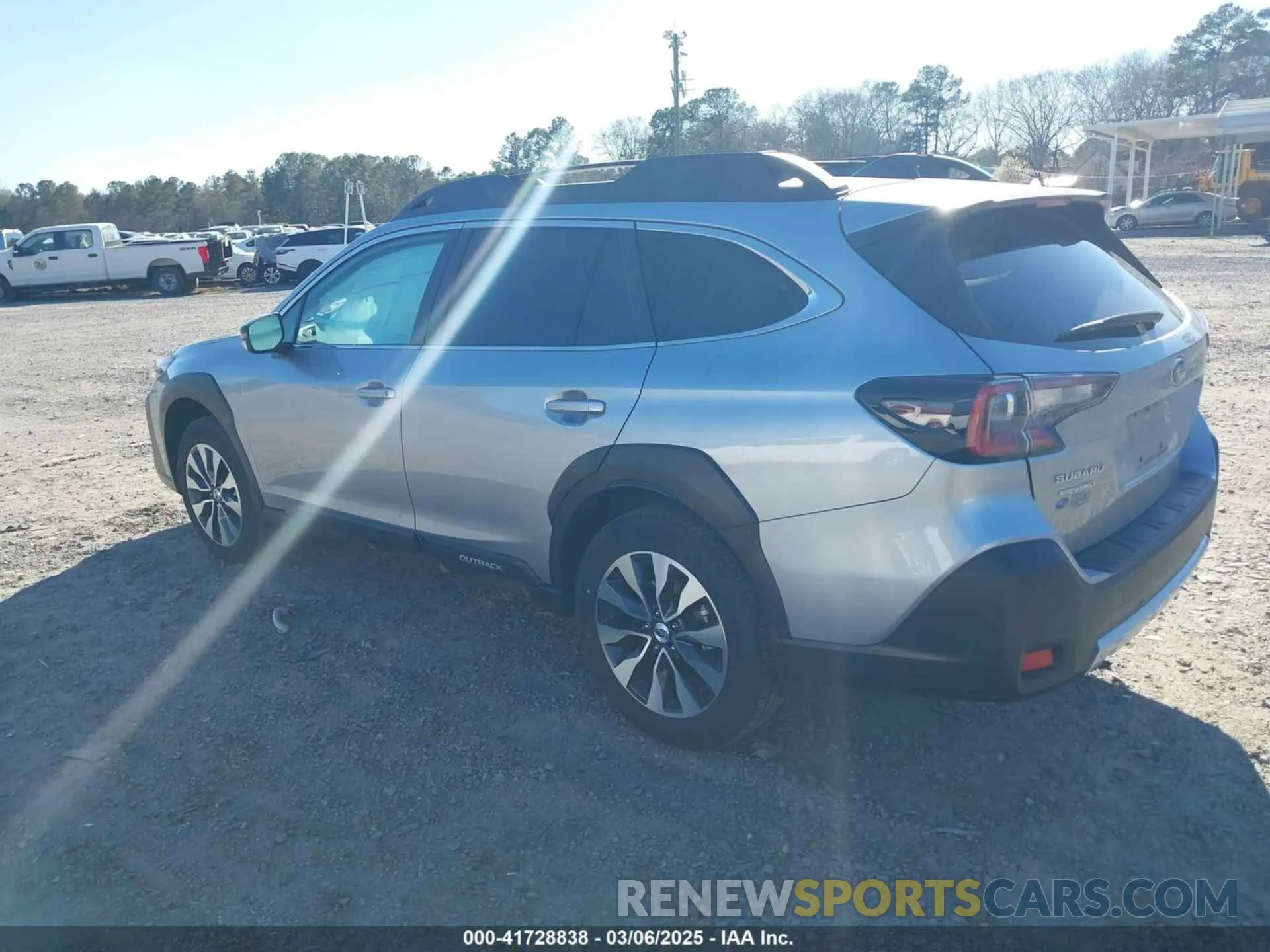 3 fotografías del automóvil dañado 4S4BTGND8P3223816 SUBARU OUTBACK 2023