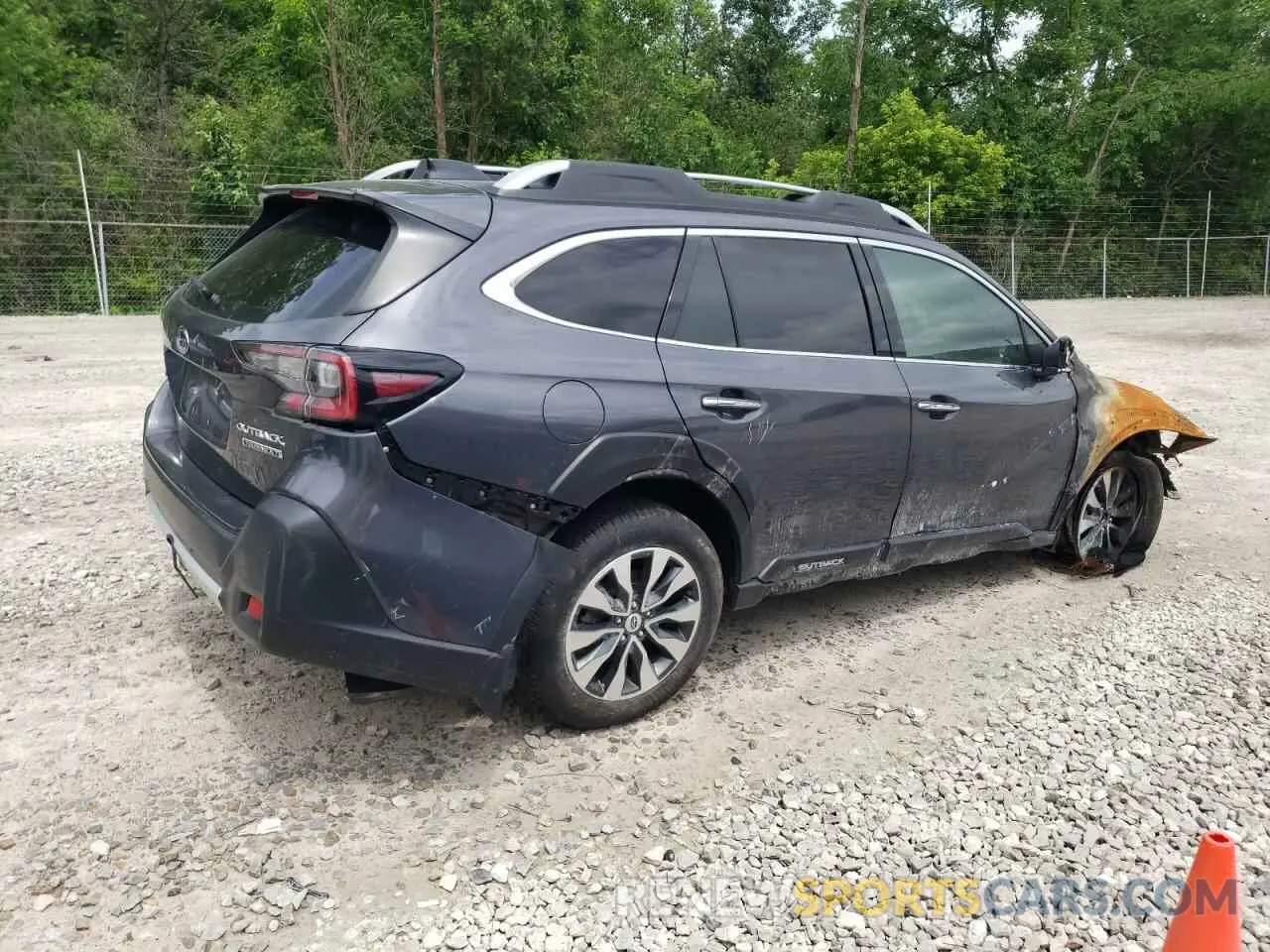 3 fotografías del automóvil dañado 4S4BTGPD3P3207746 SUBARU OUTBACK 2023