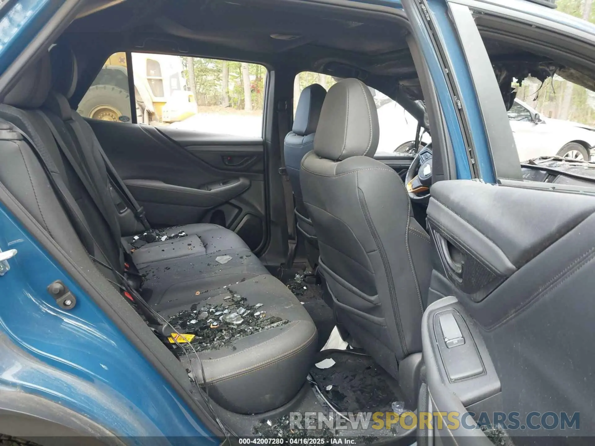 8 fotografías del automóvil dañado 4S4BTGUD0P3100741 SUBARU OUTBACK 2023