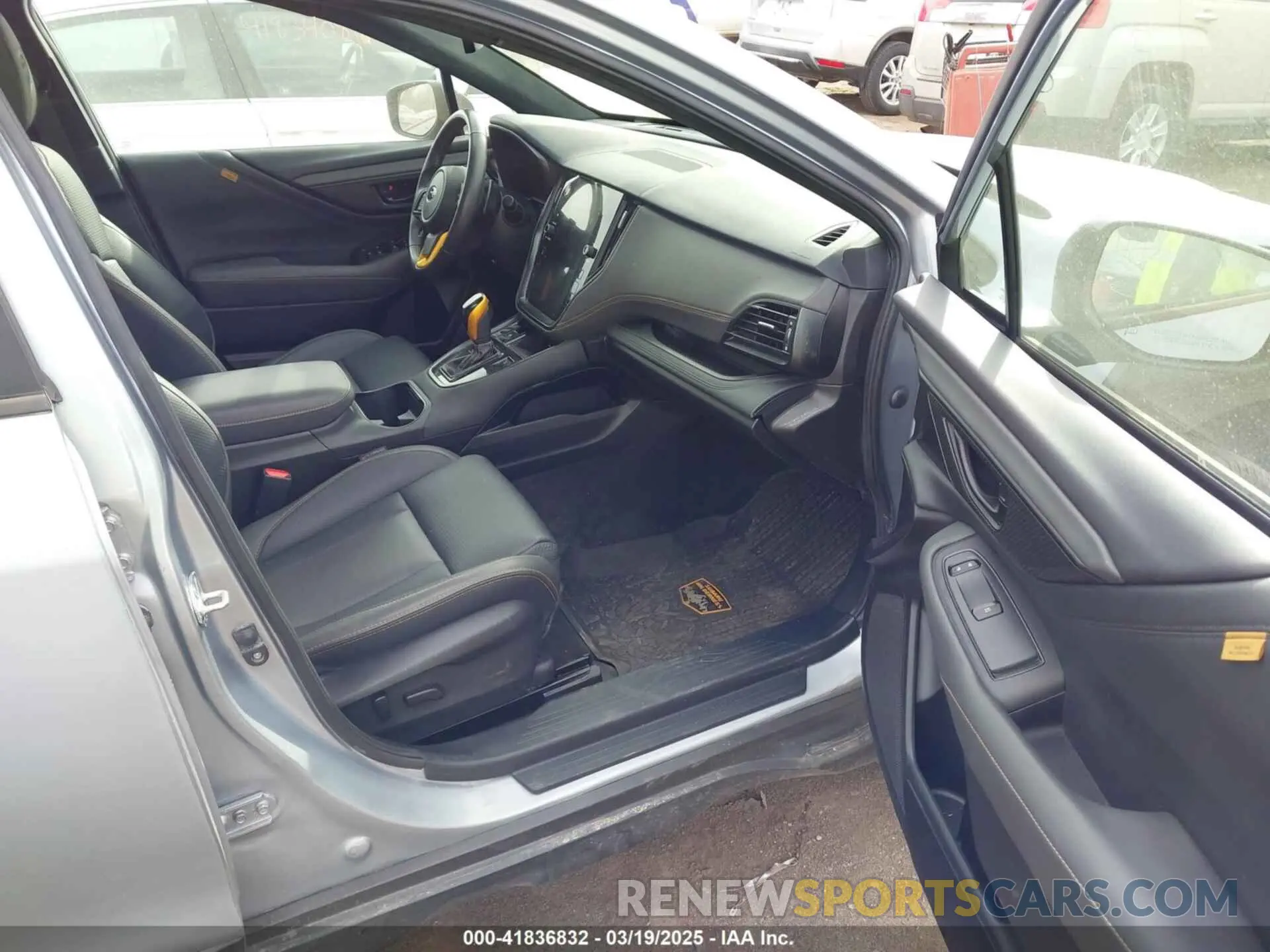 5 fotografías del automóvil dañado 4S4BTGUD5P3151149 SUBARU OUTBACK 2023