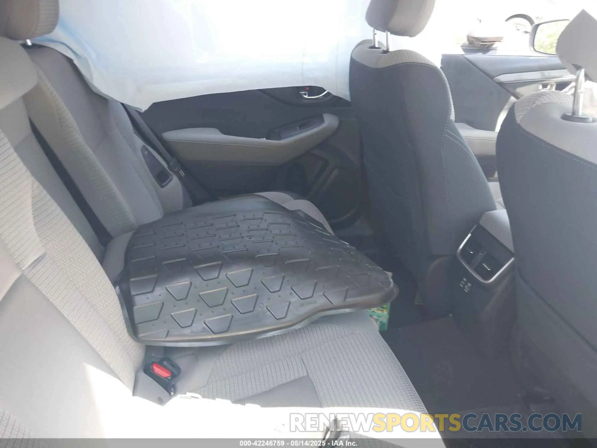 8 fotografías del automóvil dañado 4S4BTADC1R3164648 SUBARU OUTBACK 2024