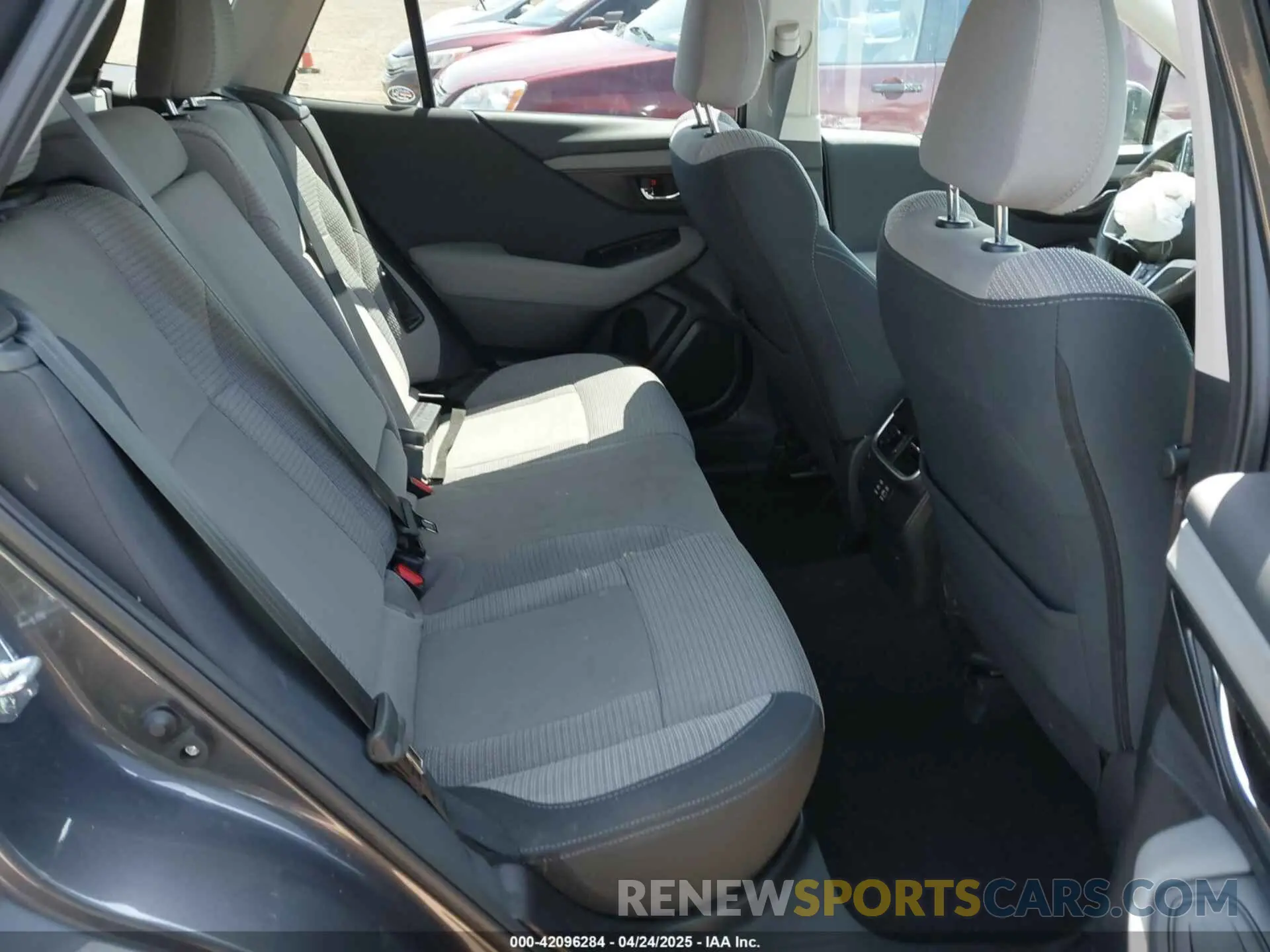 8 fotografías del automóvil dañado 4S4BTAFC7R3223134 SUBARU OUTBACK 2024