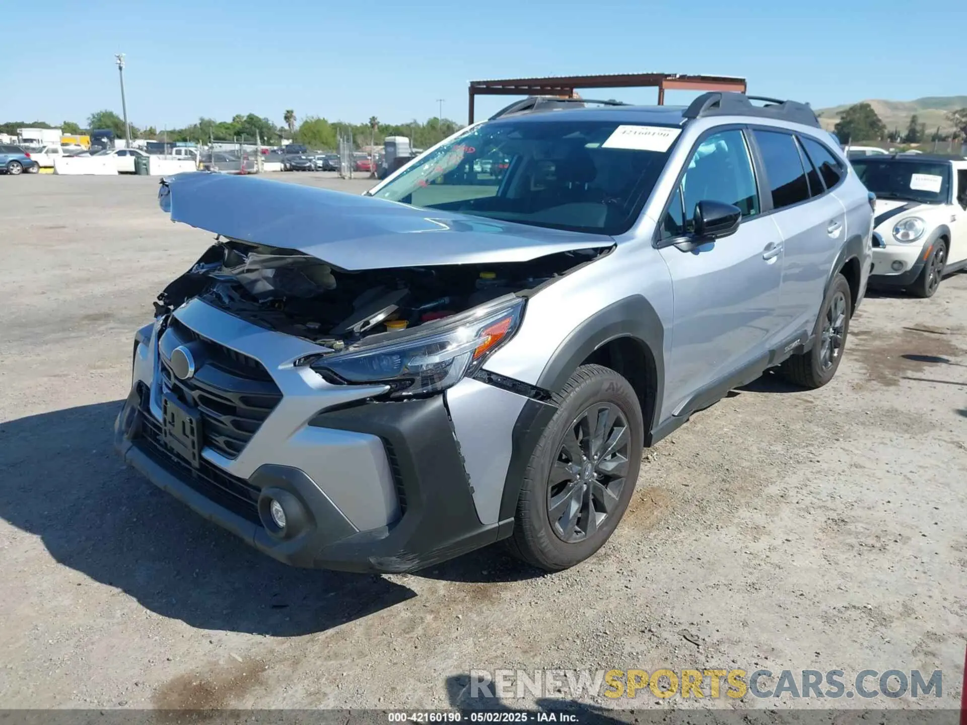 2 fotografías del automóvil dañado 4S4BTALC0R3234836 SUBARU OUTBACK 2024