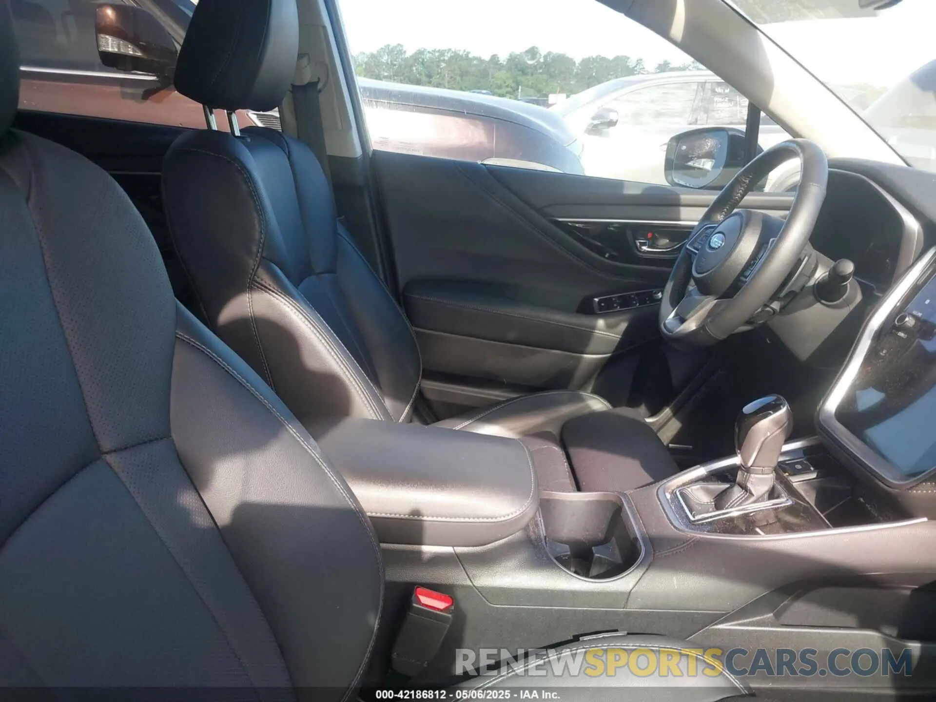 5 fotografías del automóvil dañado 4S4BTANC0R3245607 SUBARU OUTBACK 2024