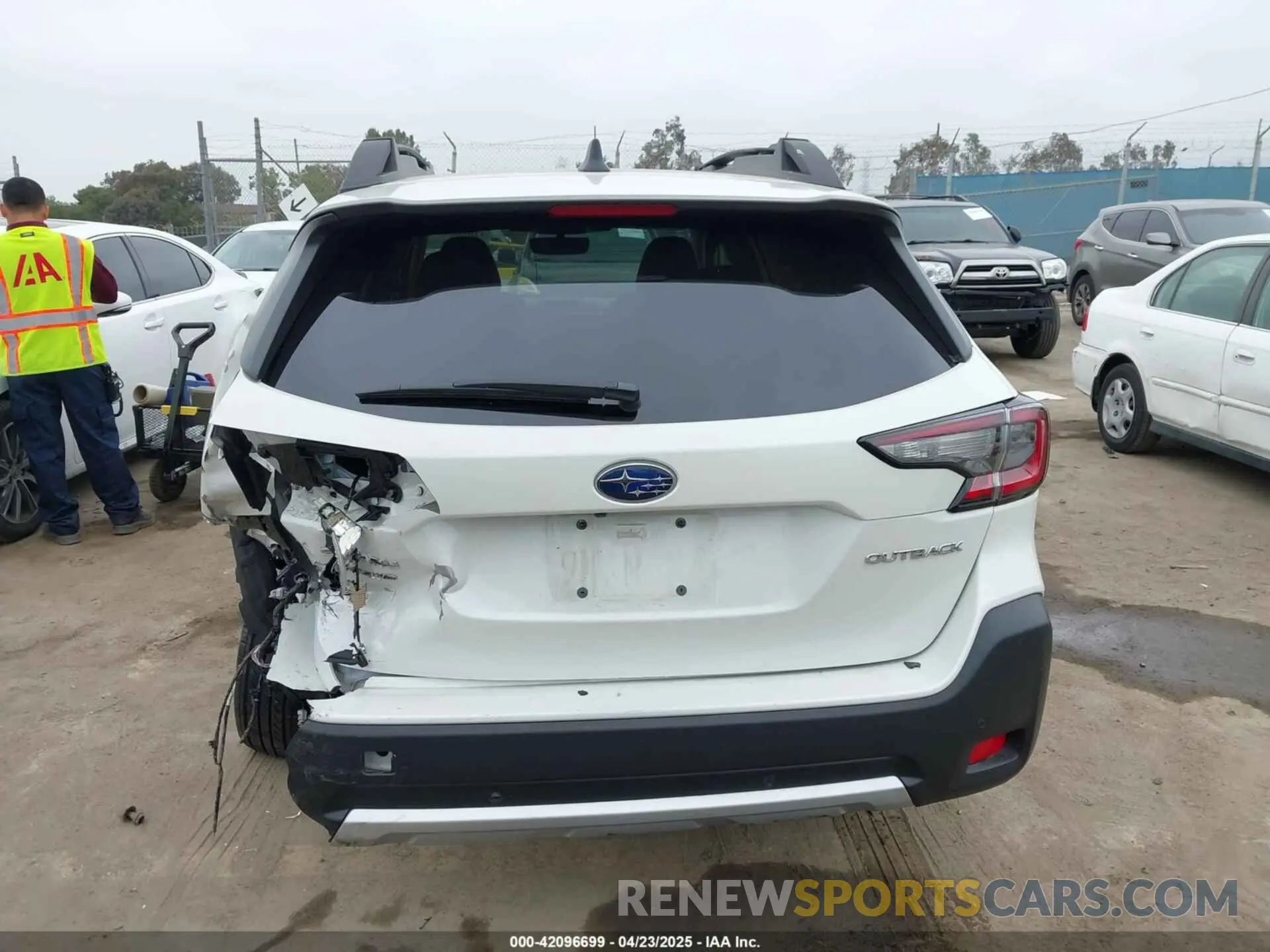17 fotografías del automóvil dañado 4S4BTANC3R3183376 SUBARU OUTBACK 2024