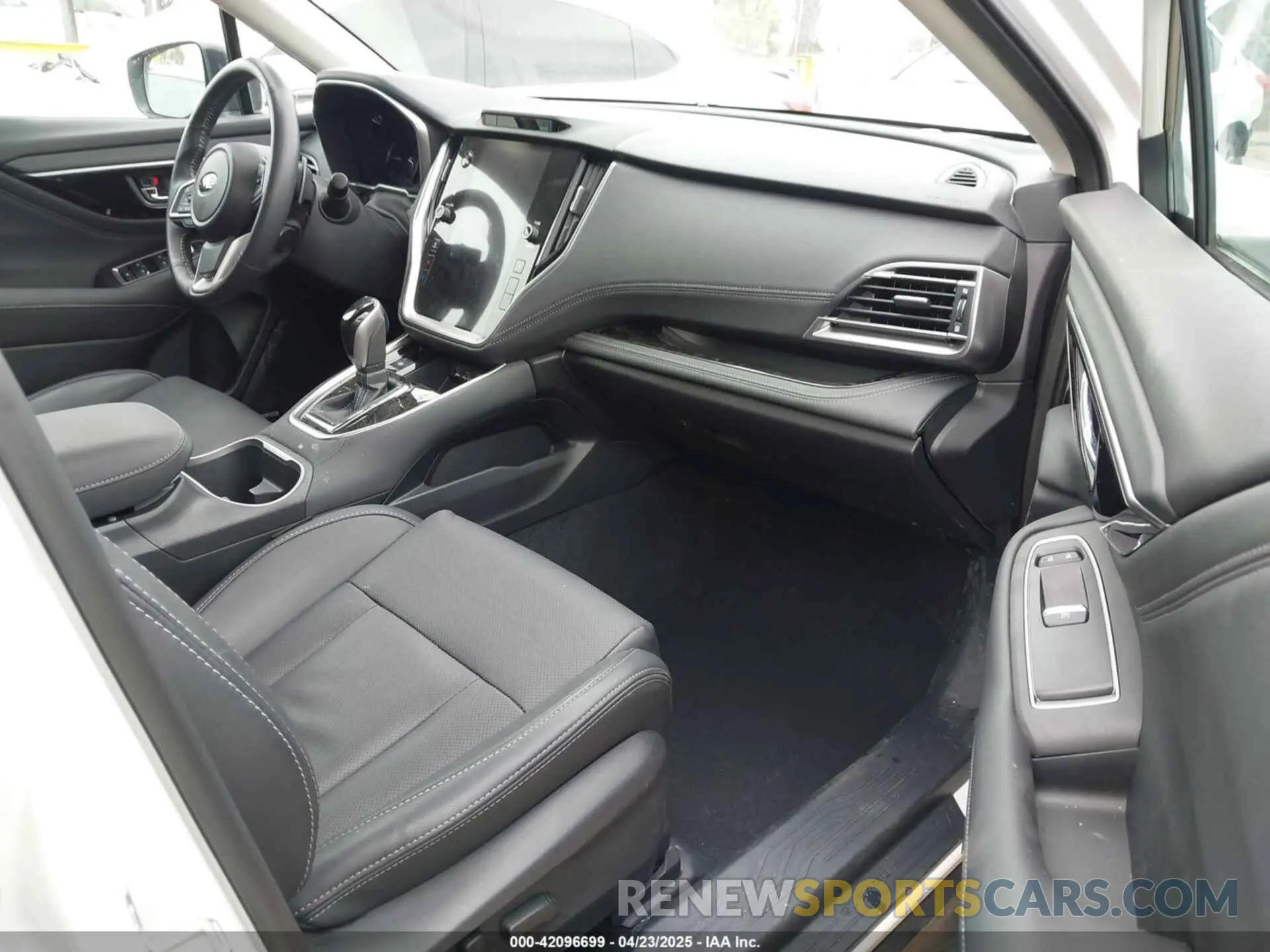 5 fotografías del automóvil dañado 4S4BTANC3R3183376 SUBARU OUTBACK 2024