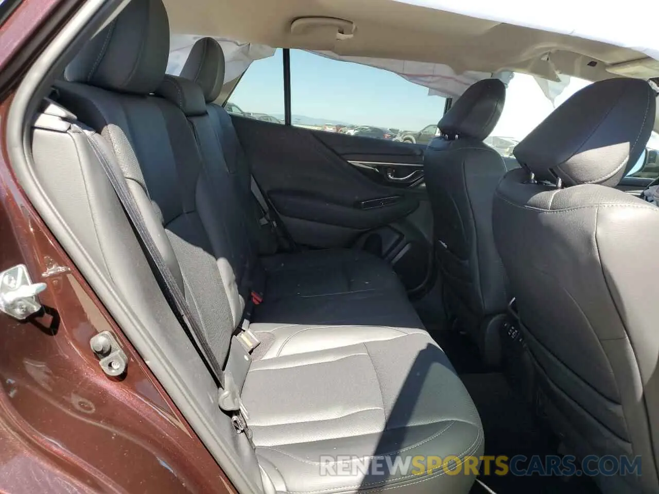 10 fotografías del automóvil dañado 4S4BTAPC6R3175236 SUBARU OUTBACK 2024
