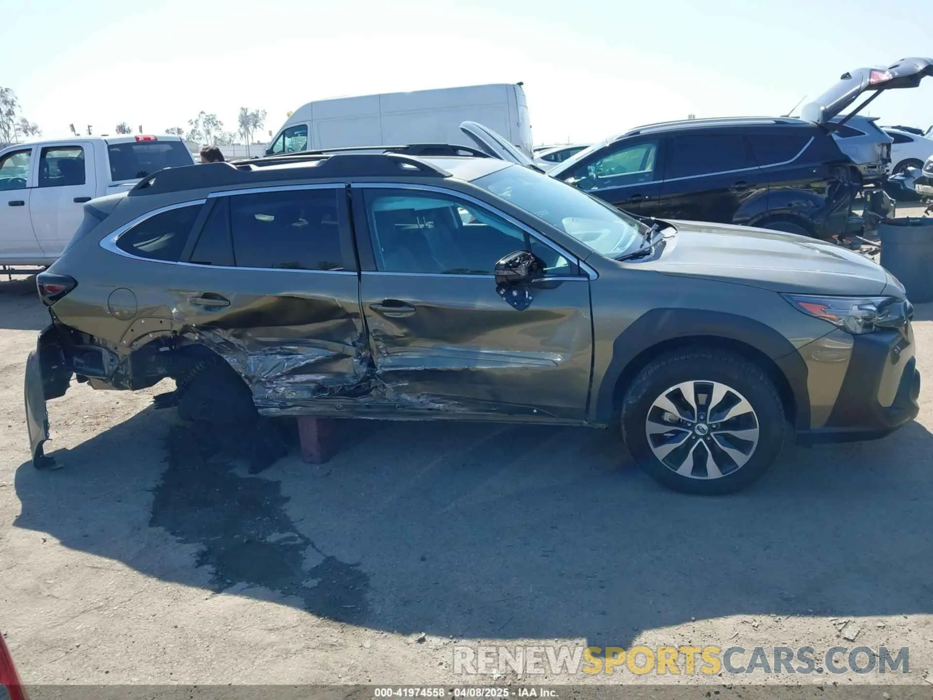 14 fotografías del automóvil dañado 4S4BTGND8R3213645 SUBARU OUTBACK 2024