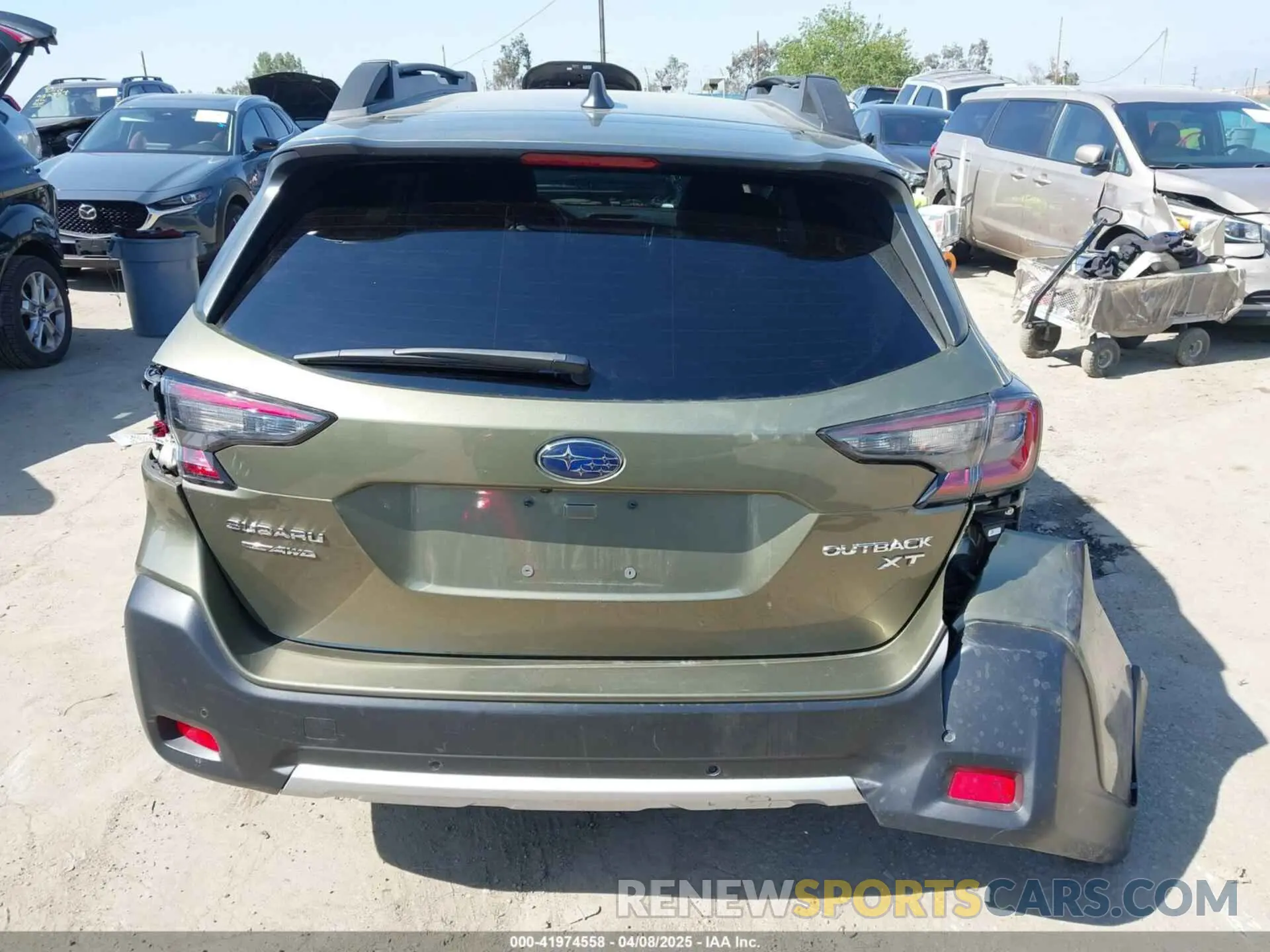 17 fotografías del automóvil dañado 4S4BTGND8R3213645 SUBARU OUTBACK 2024