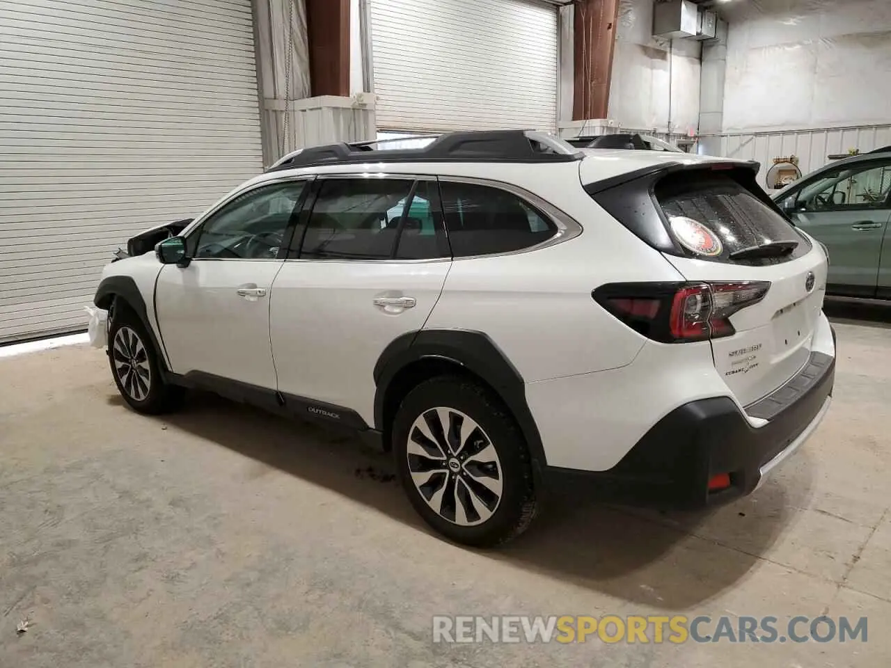 2 fotografías del automóvil dañado 4S4BTGPD9R3175386 SUBARU OUTBACK 2024