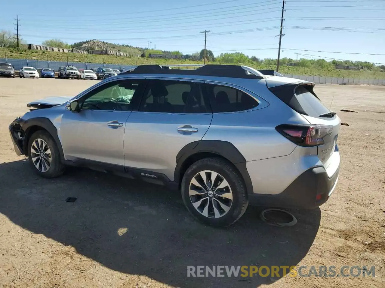 2 fotografías del automóvil dañado 4S4BTGPDXR3293818 SUBARU OUTBACK 2024