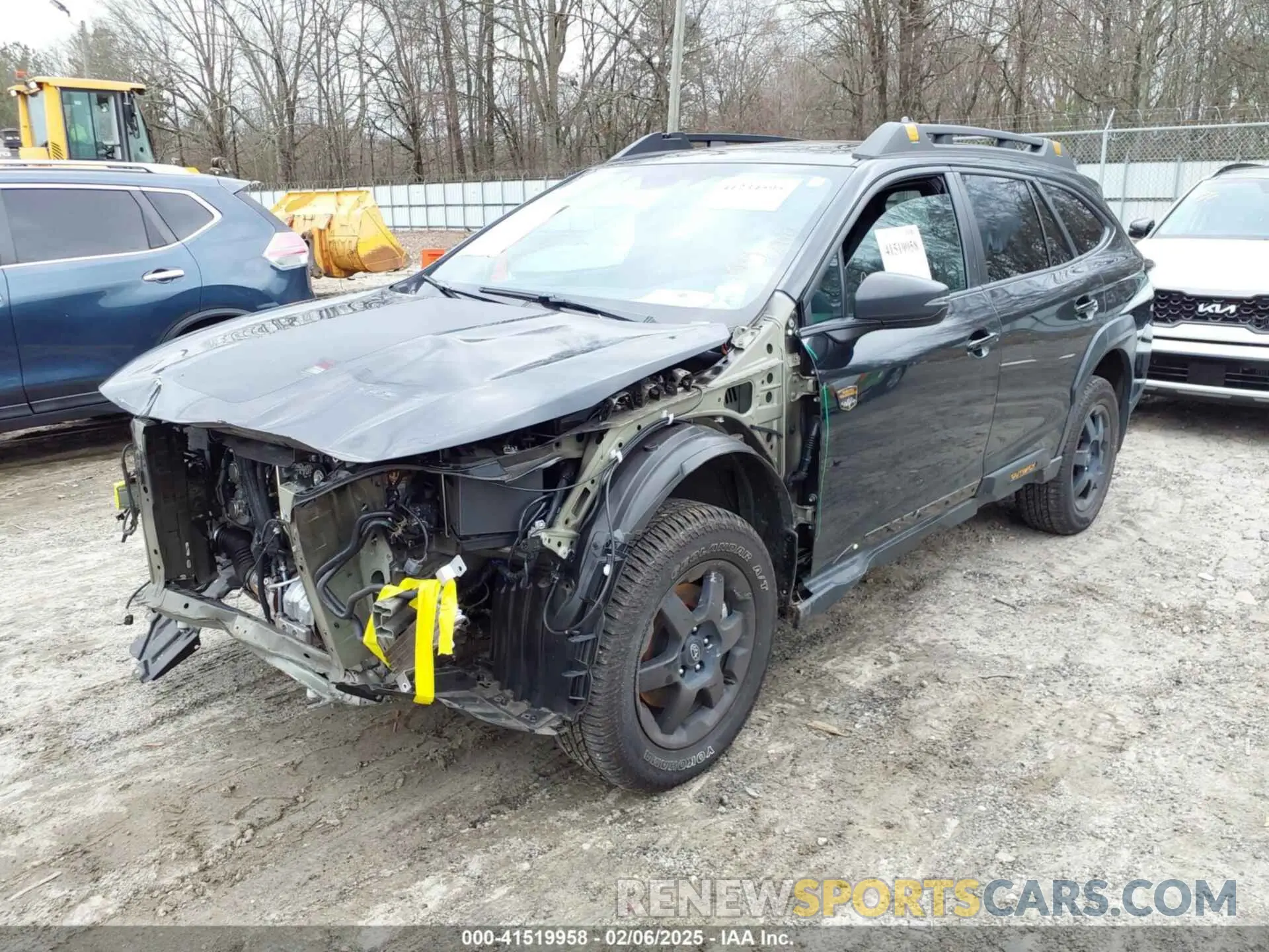 2 fotografías del automóvil dañado 4S4BTGUD0R3128431 SUBARU OUTBACK 2024