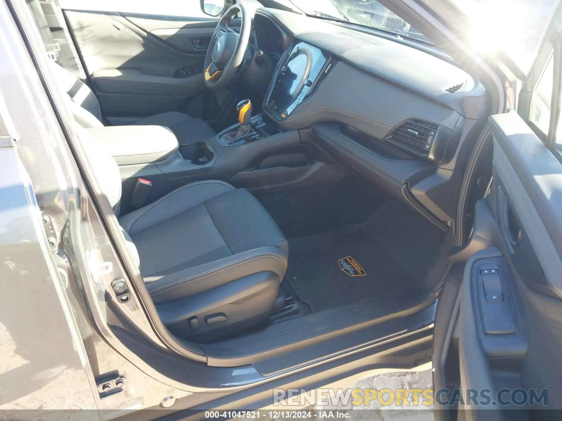 5 fotografías del automóvil dañado 4S4BTGUD6R3286353 SUBARU OUTBACK 2024