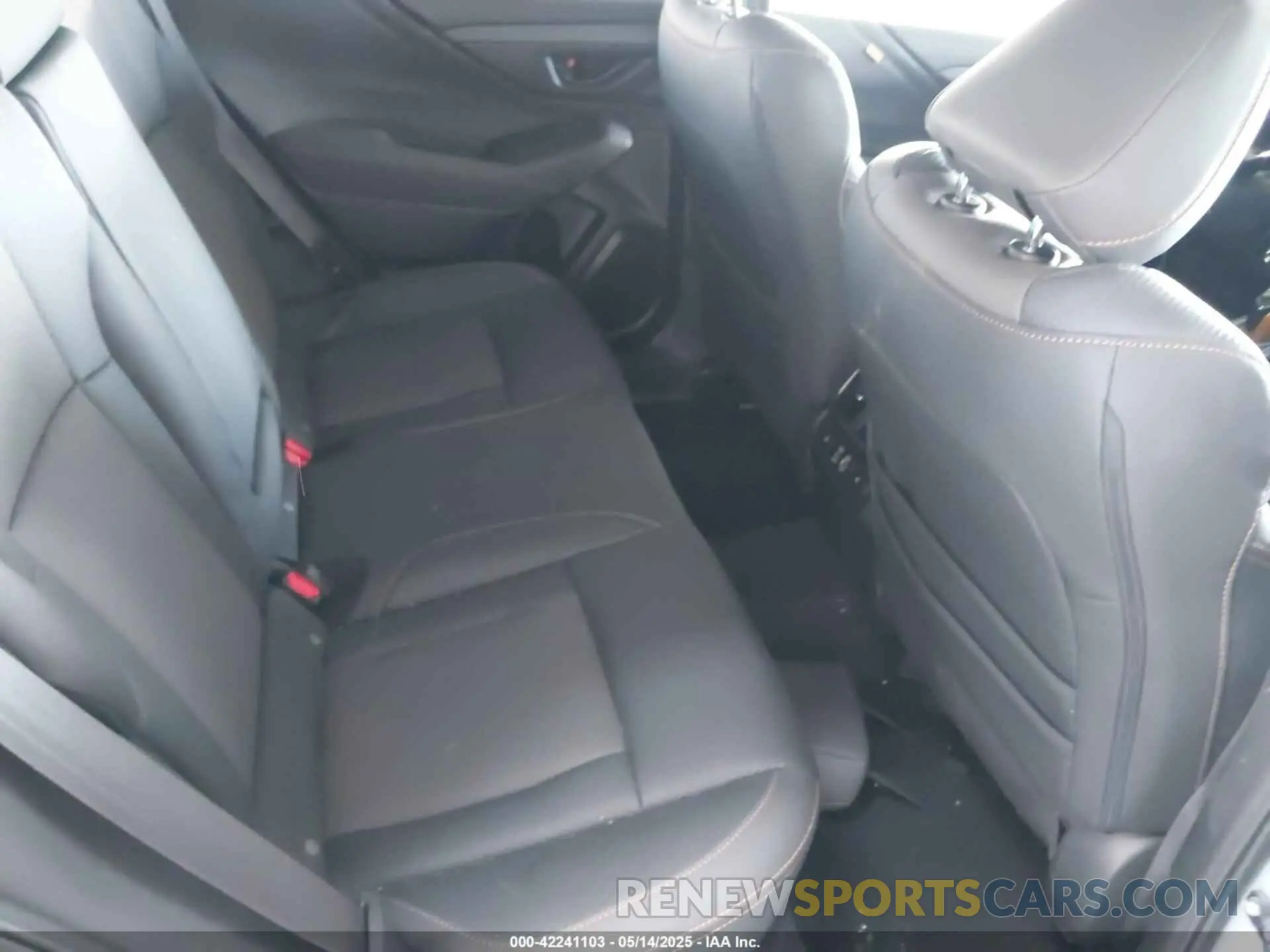 8 fotografías del automóvil dañado 4S4BTGUD7R3190439 SUBARU OUTBACK 2024