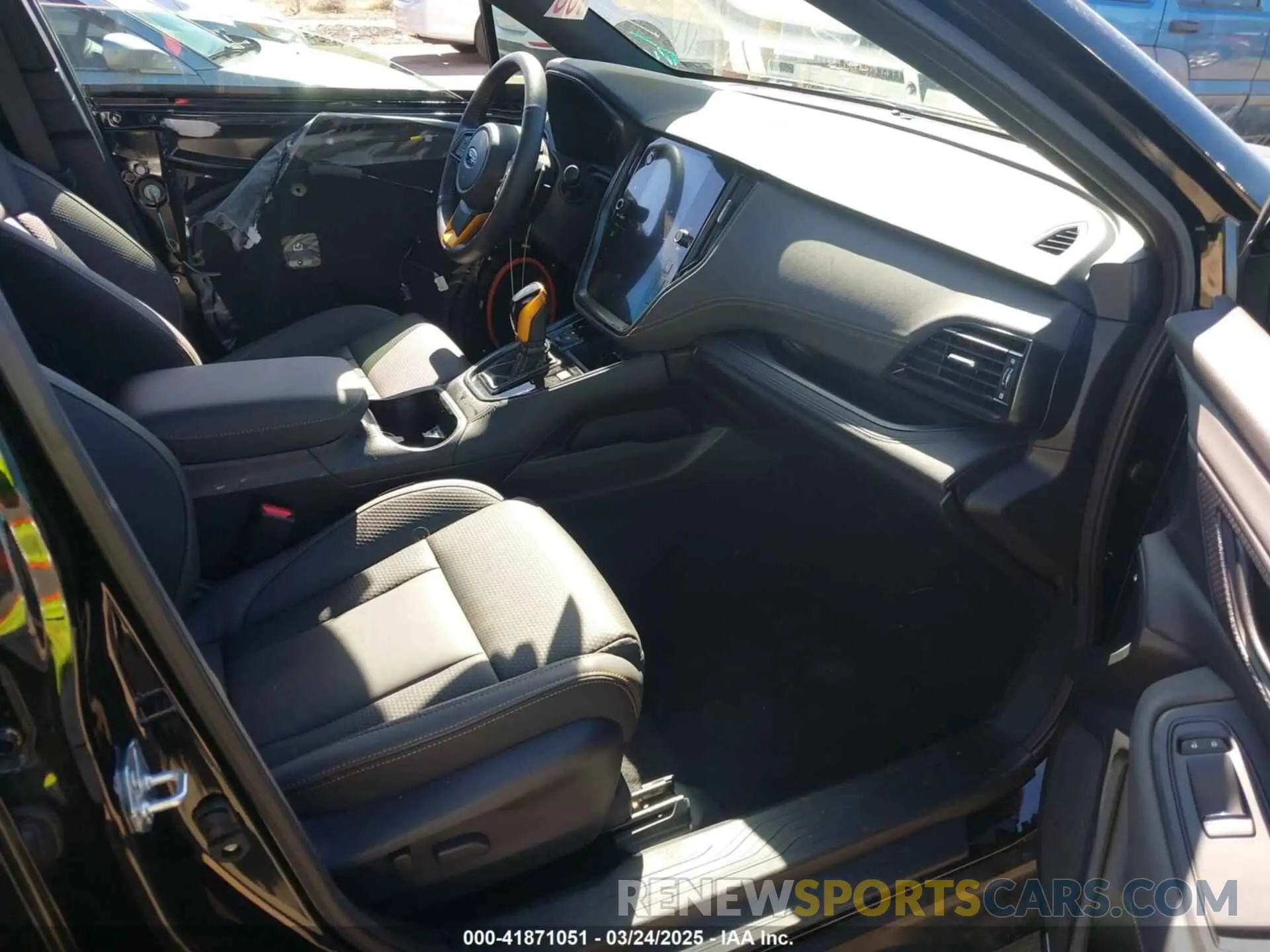 5 fotografías del automóvil dañado 4S4BTGUDXR3282239 SUBARU OUTBACK 2024