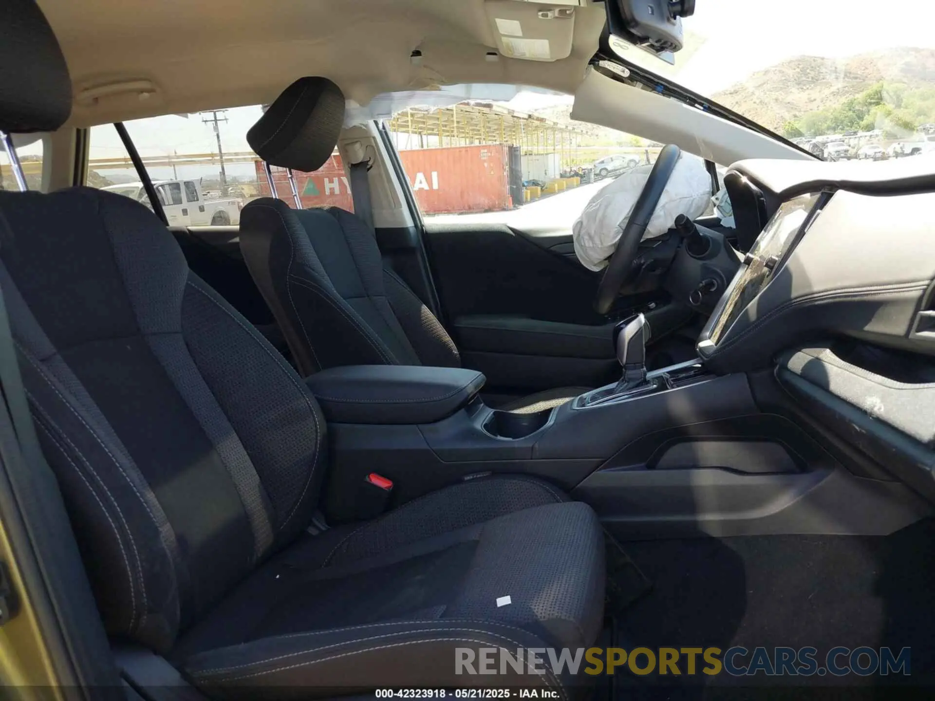 5 fotografías del automóvil dañado 4S4BTACC7S3130771 SUBARU OUTBACK 2025
