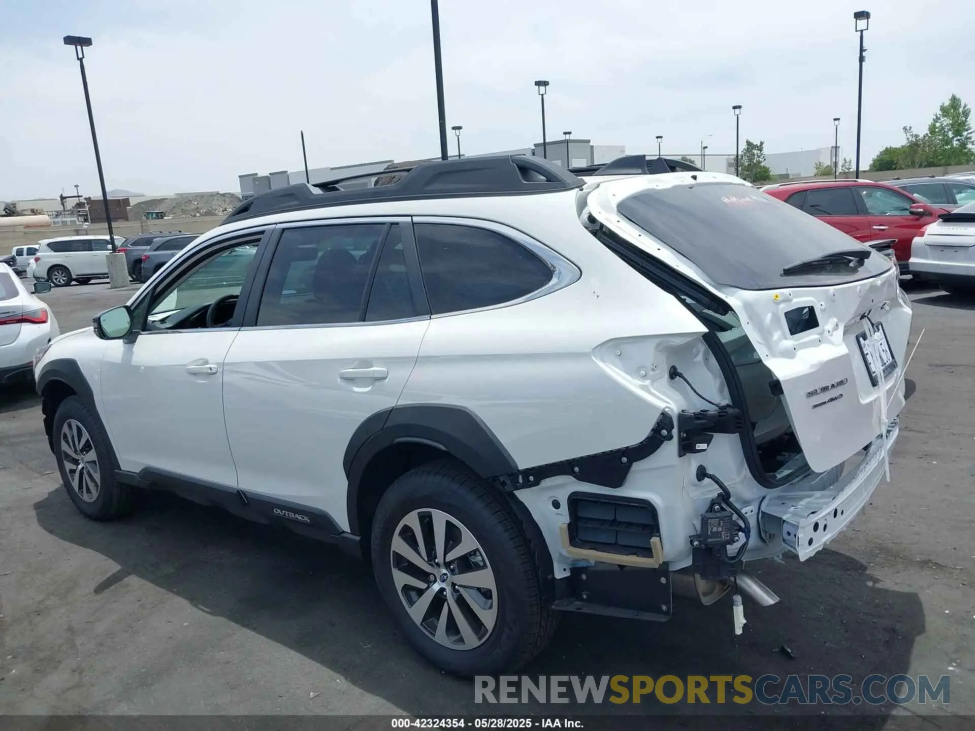 15 fotografías del automóvil dañado 4S4BTADC3S3200944 SUBARU OUTBACK 2025