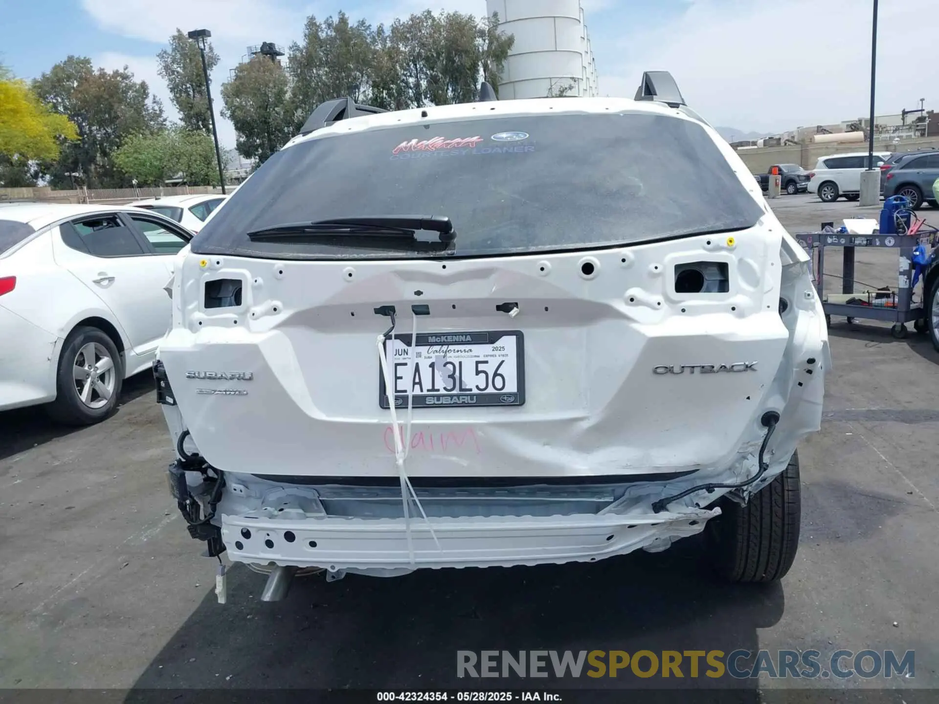 17 fotografías del automóvil dañado 4S4BTADC3S3200944 SUBARU OUTBACK 2025