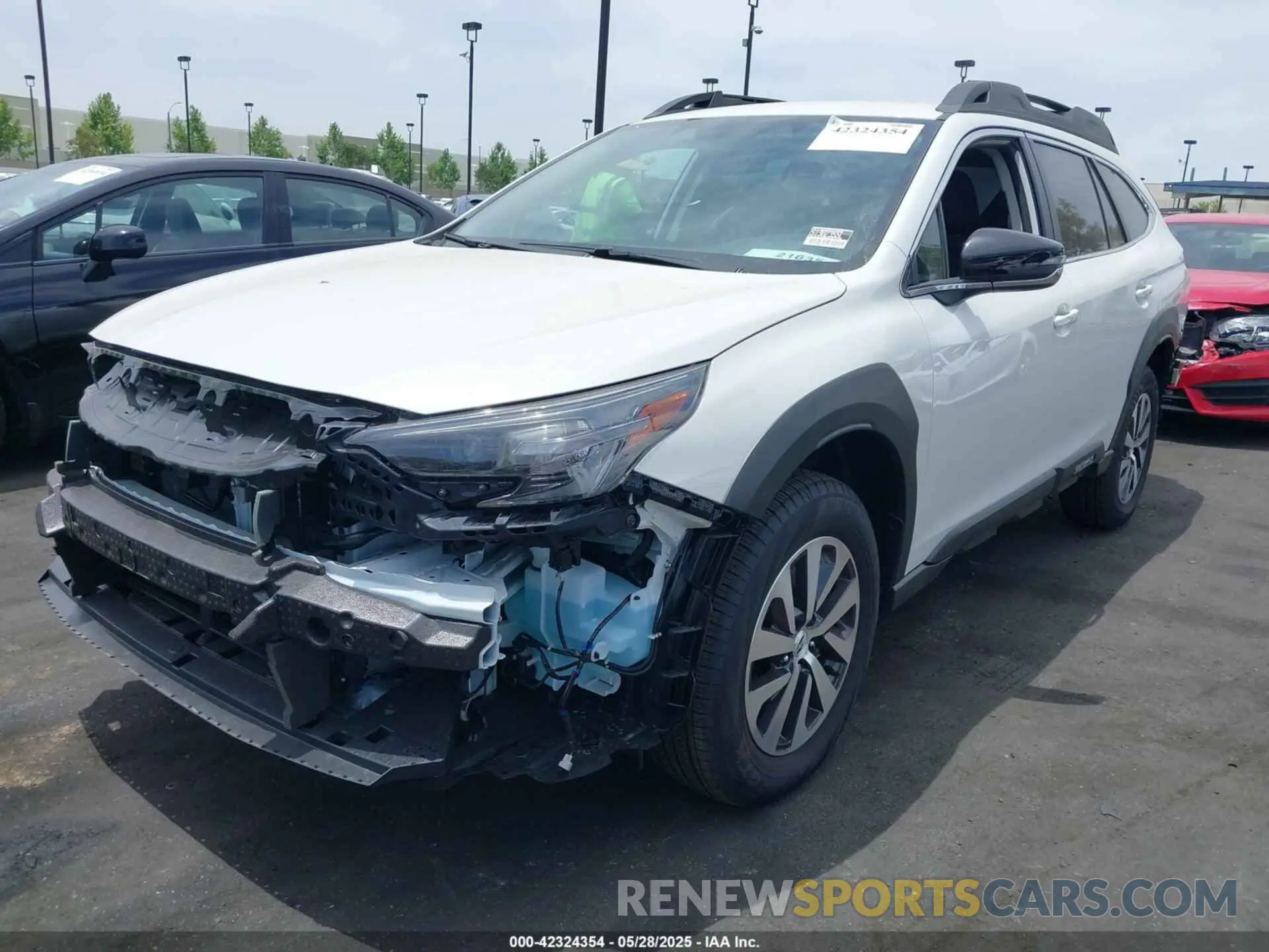 2 fotografías del automóvil dañado 4S4BTADC3S3200944 SUBARU OUTBACK 2025