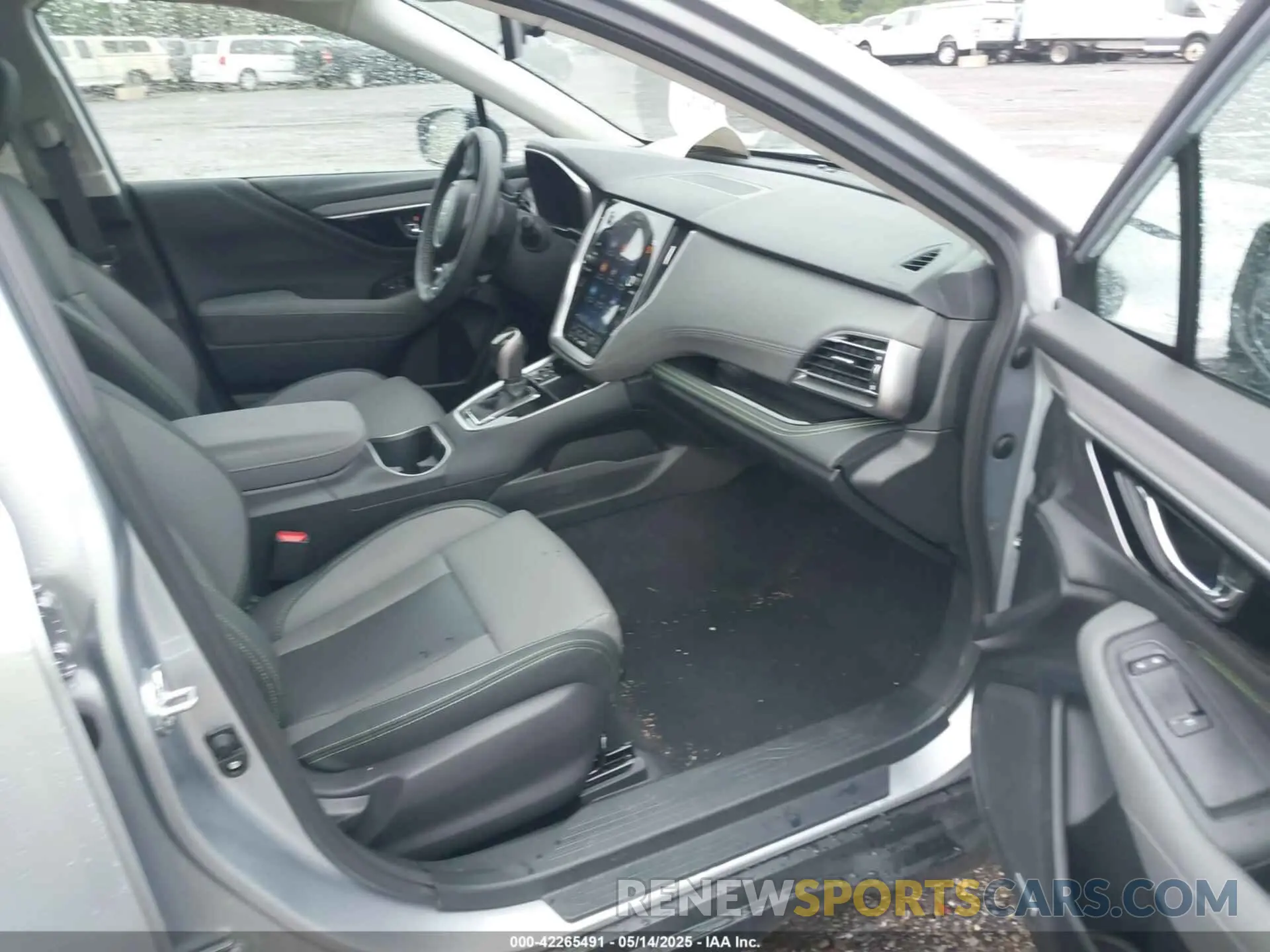5 fotografías del automóvil dañado 4S4BTALC0S3198118 SUBARU OUTBACK 2025