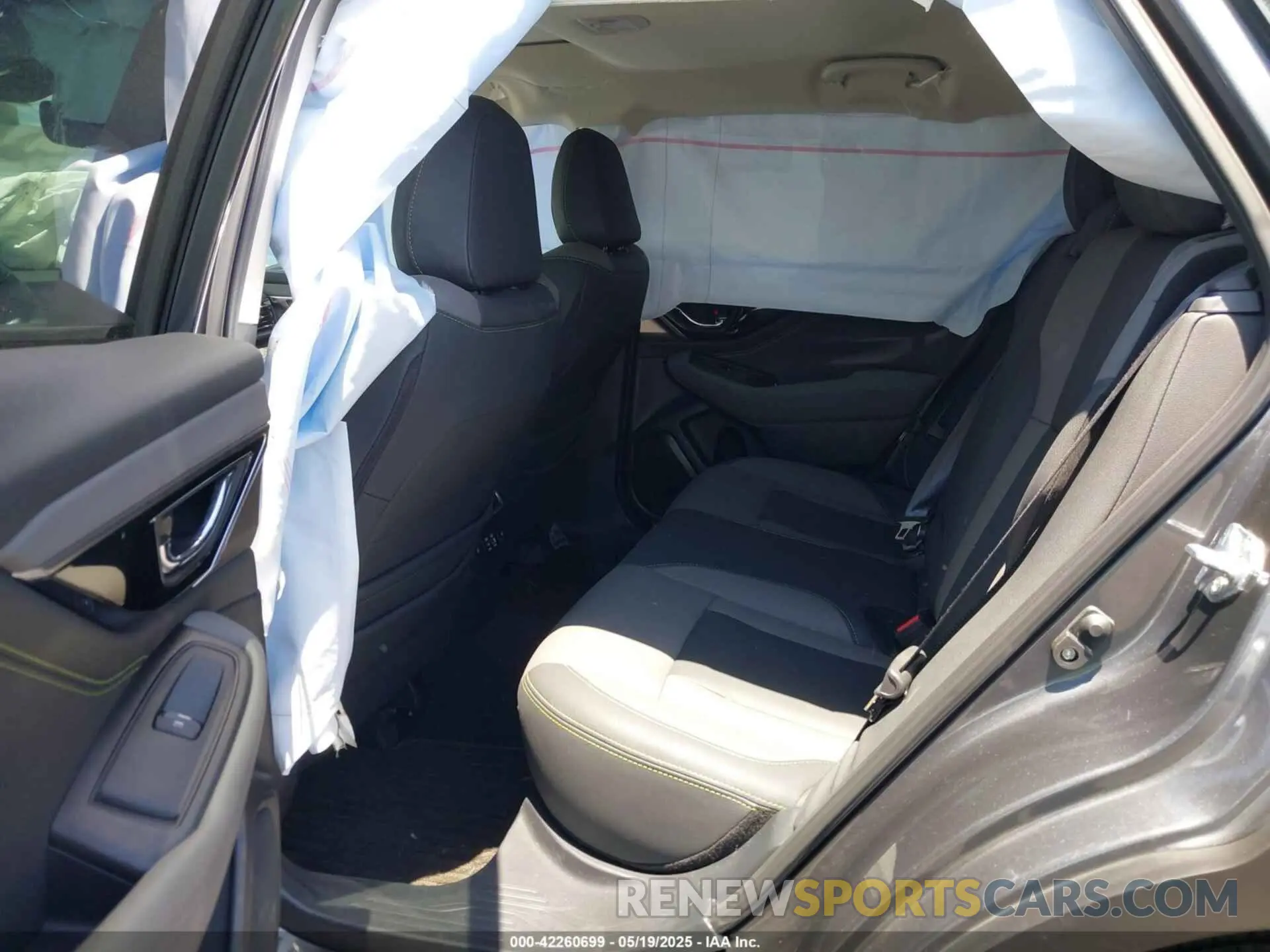 8 fotografías del automóvil dañado 4S4BTGLD4S3161696 SUBARU OUTBACK 2025