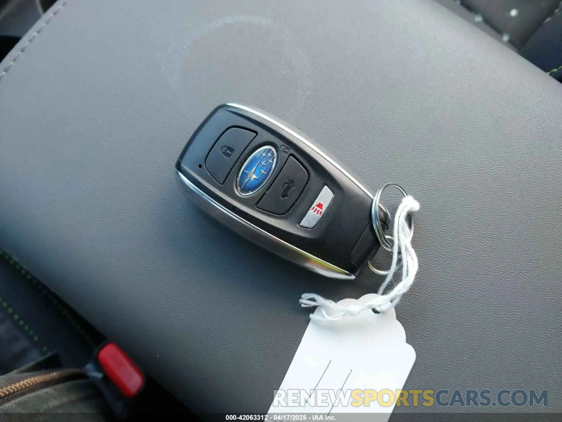 11 fotografías del automóvil dañado 4S4BTGLD8S3148403 SUBARU OUTBACK 2025