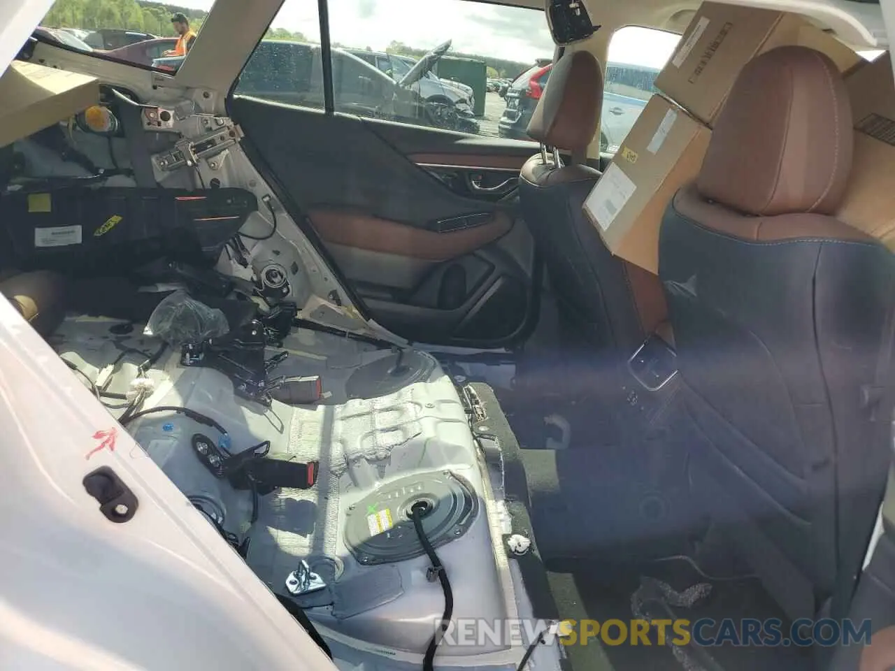 10 fotografías del automóvil dañado 4S4BTGPD9S3176558 SUBARU OUTBACK 2025