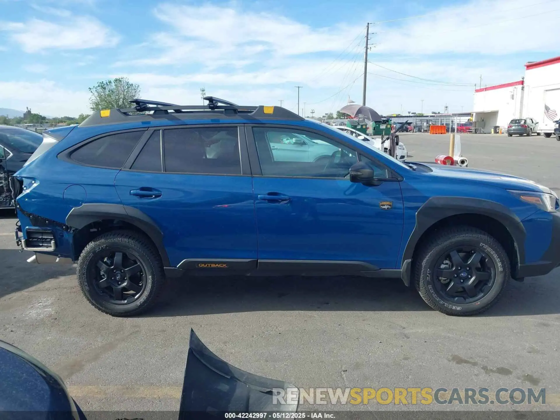 13 fotografías del automóvil dañado 4S4BTGUD0S3167493 SUBARU OUTBACK 2025
