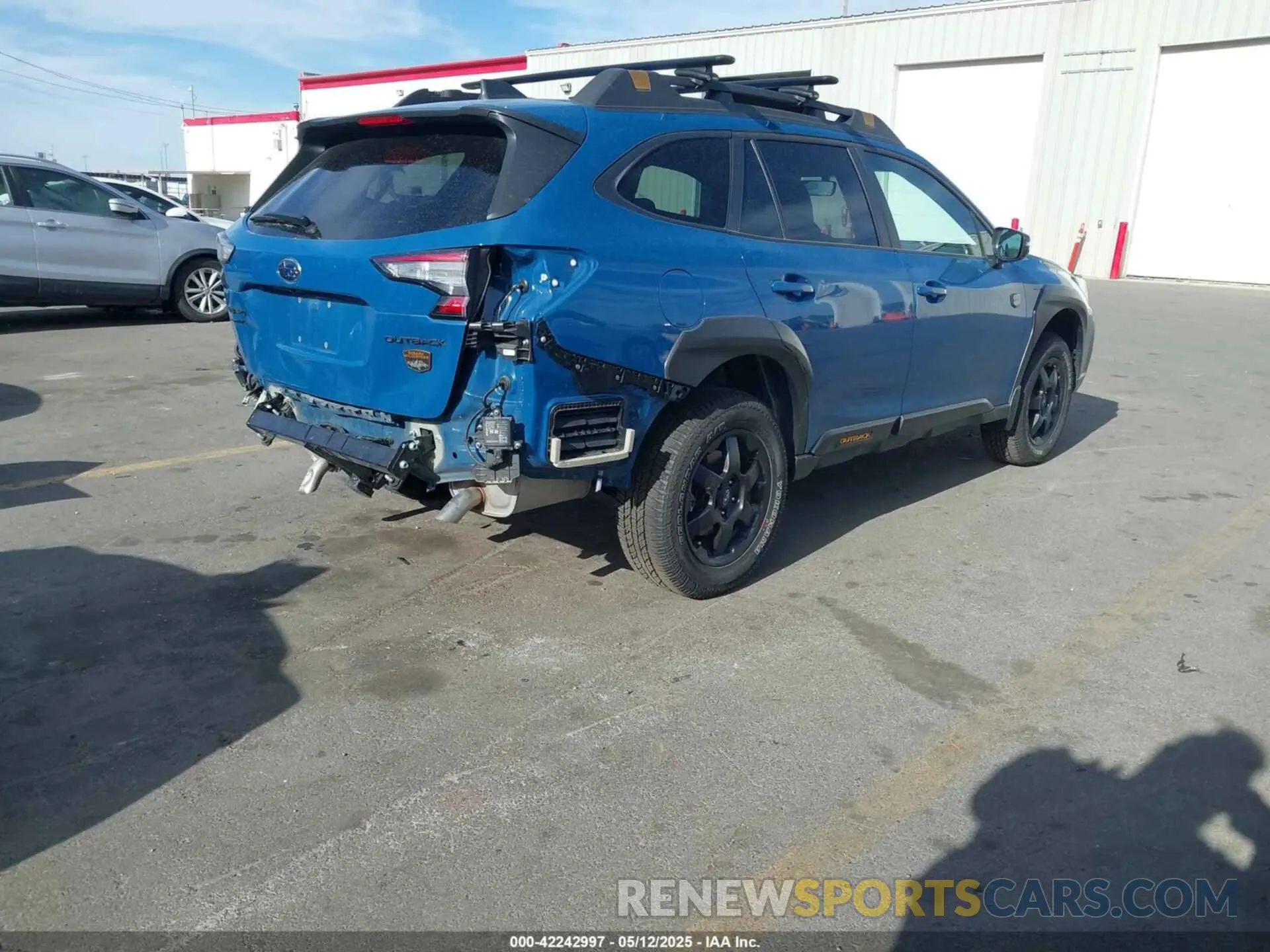 4 fotografías del automóvil dañado 4S4BTGUD0S3167493 SUBARU OUTBACK 2025