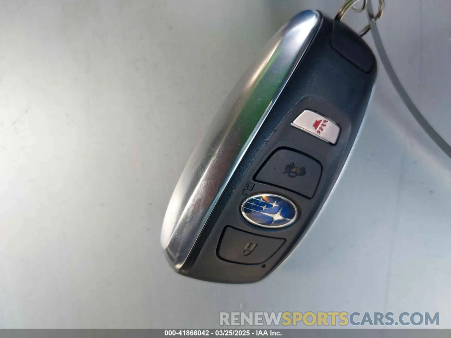 11 fotografías del automóvil dañado 4S4BTGUD9S3147100 SUBARU OUTBACK 2025