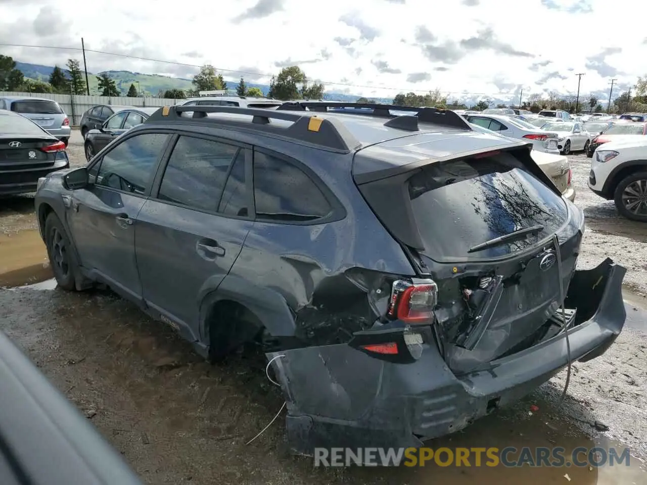 2 fotografías del automóvil dañado 4S4BTGUD4P3123522 SUBARU OUTBACK WI 2023