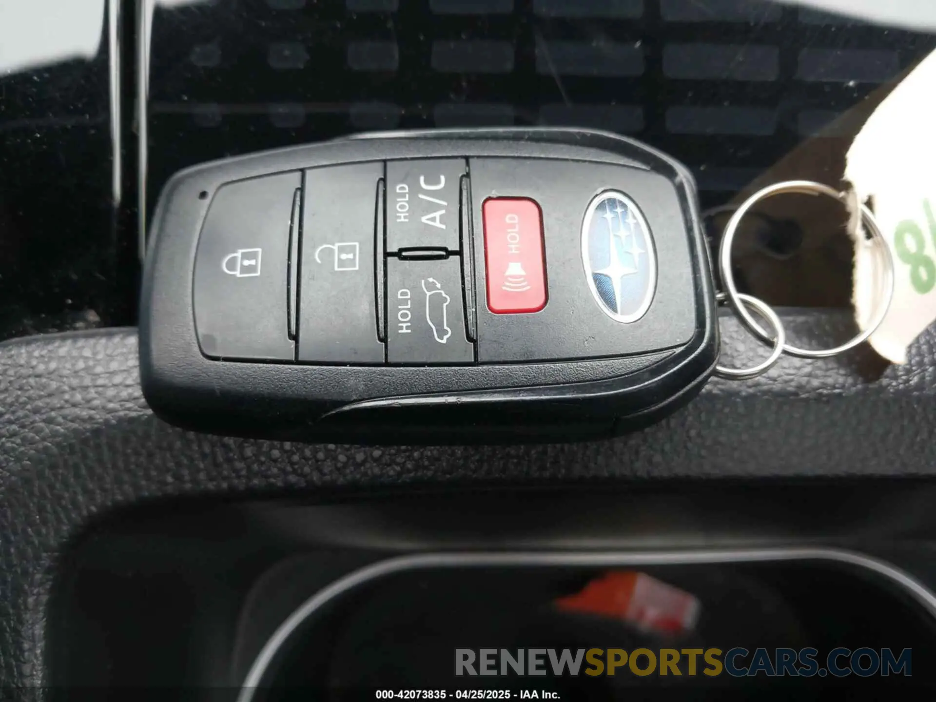 11 fotografías del automóvil dañado JTMABABA5PA023899 SUBARU SOLTERRA 2023