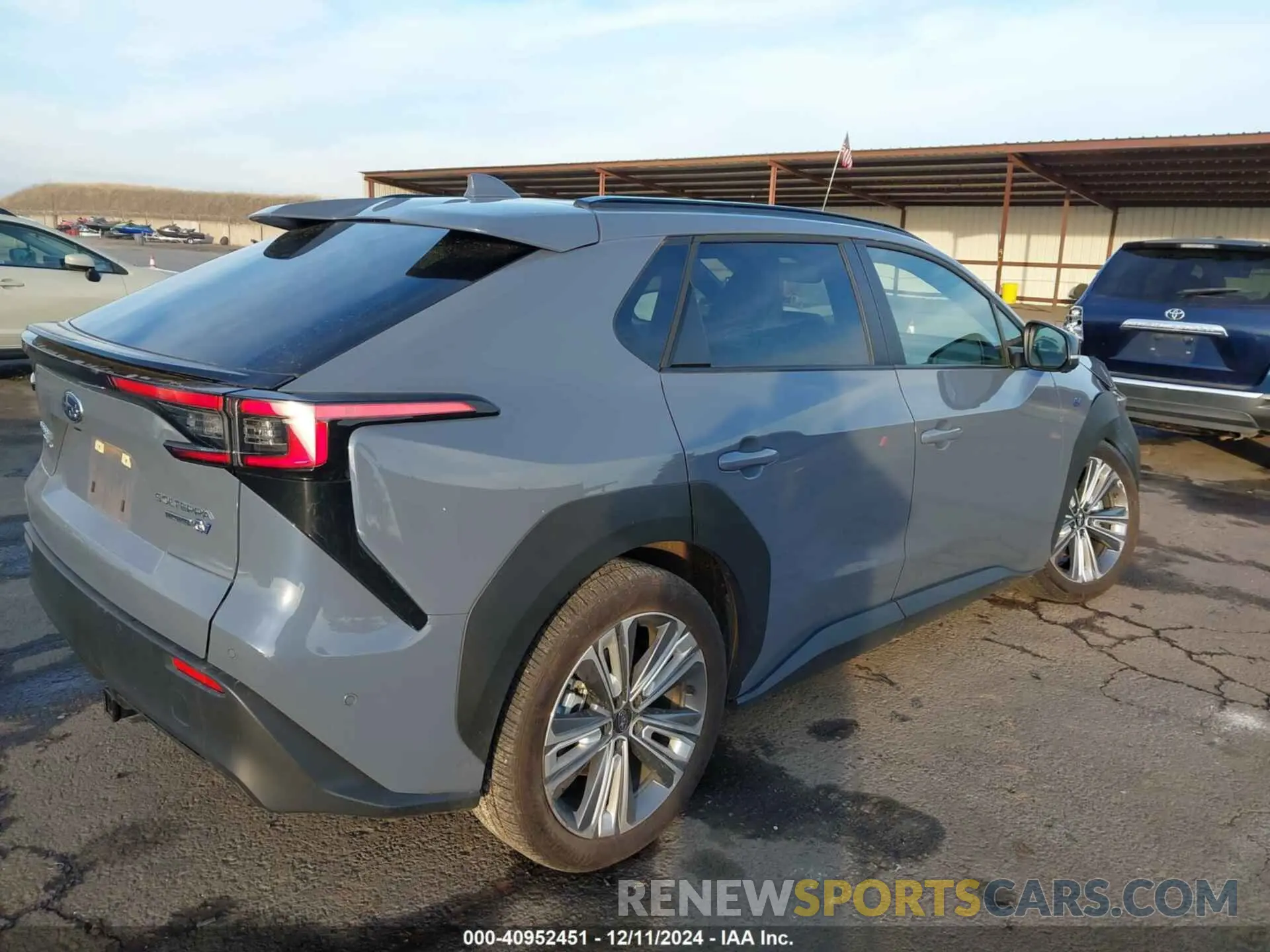 4 fotografías del automóvil dañado JTMABABA9PA016373 SUBARU SOLTERRA 2023
